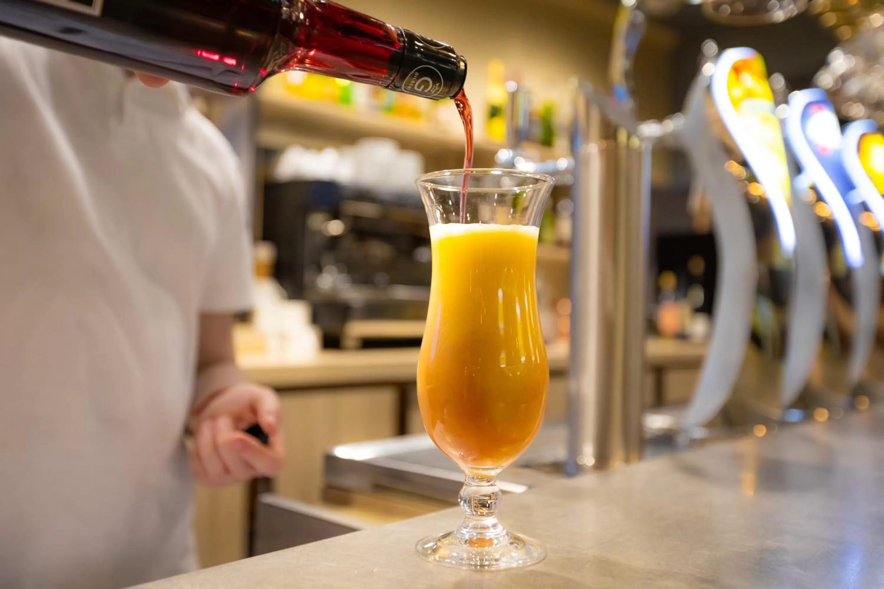 Lounge or bar in ibis Besançon Centre la City