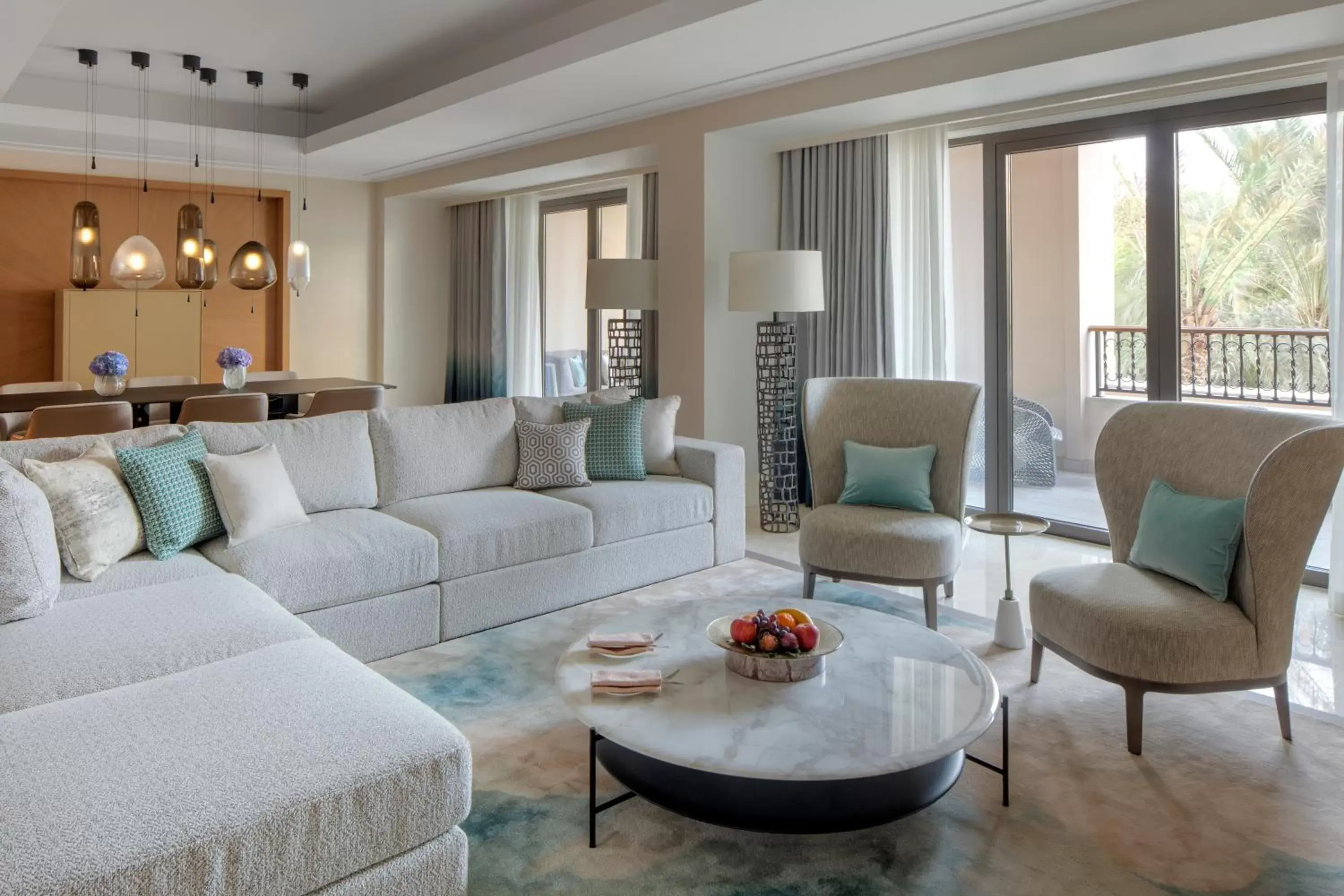 Living room, Seating Area in Four Seasons Resort Dubai at Jumeirah Beach