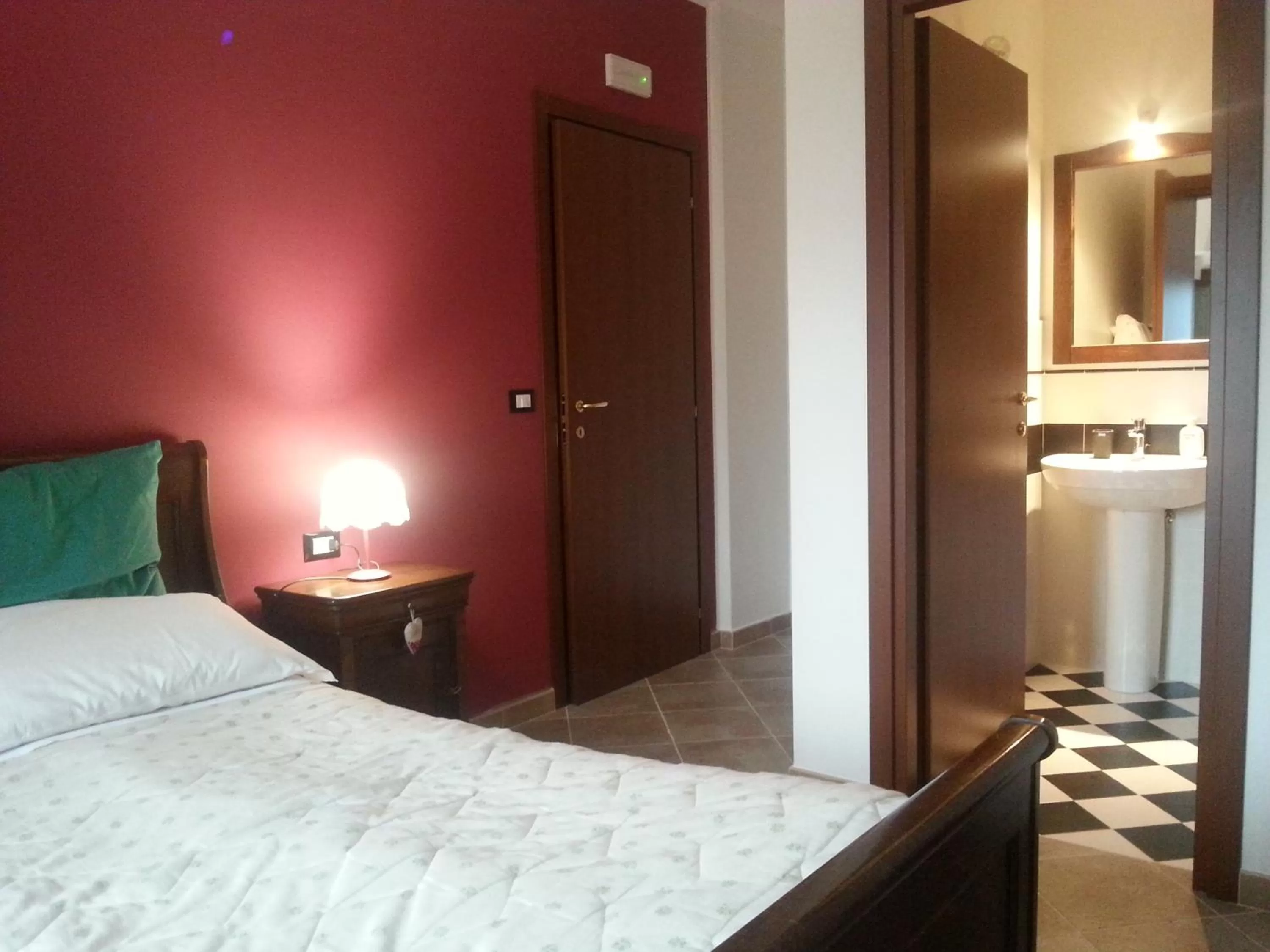 Photo of the whole room, Bed in Il GIARDINACCIO Agriturismo