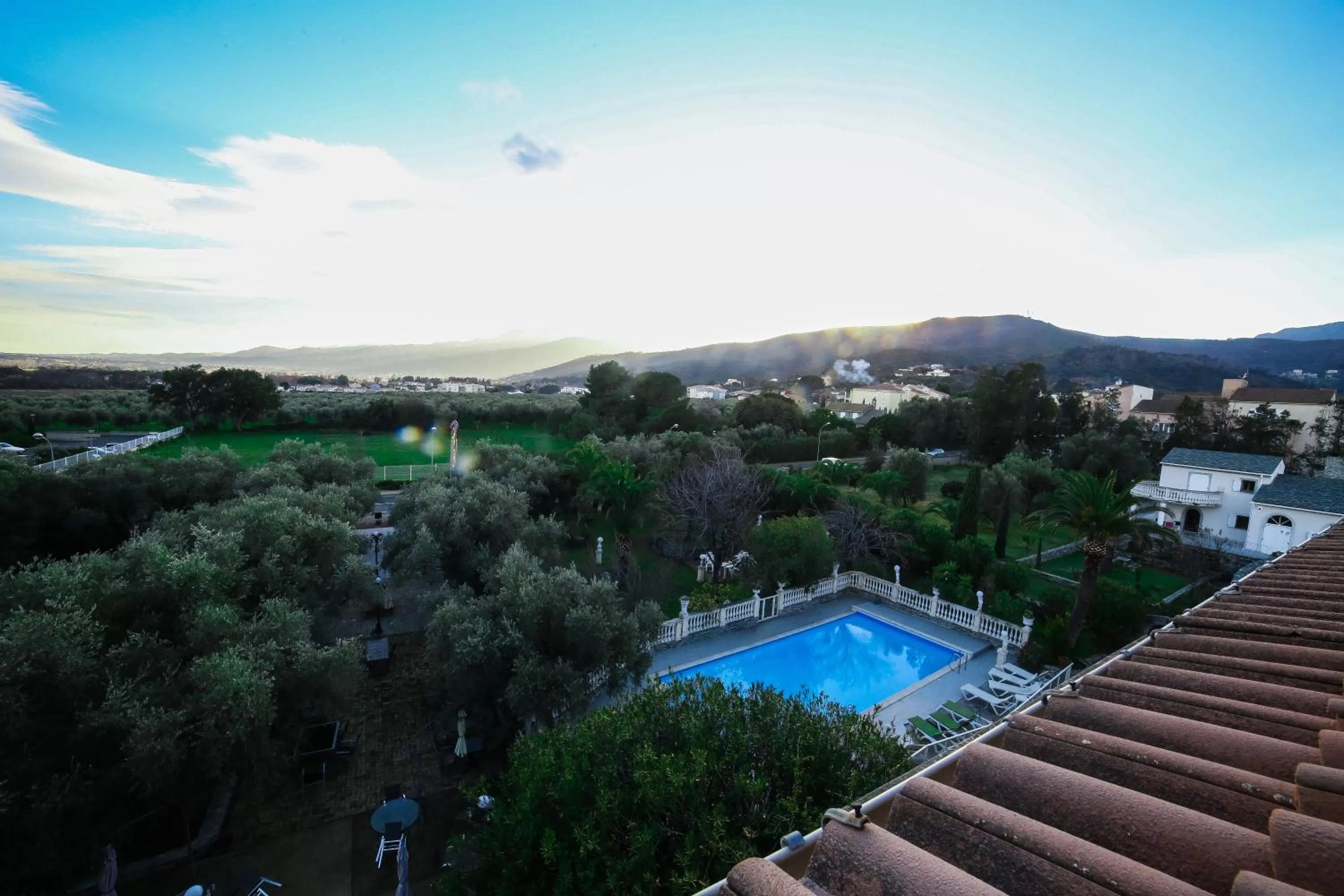 Pool view in Castellu Rossu