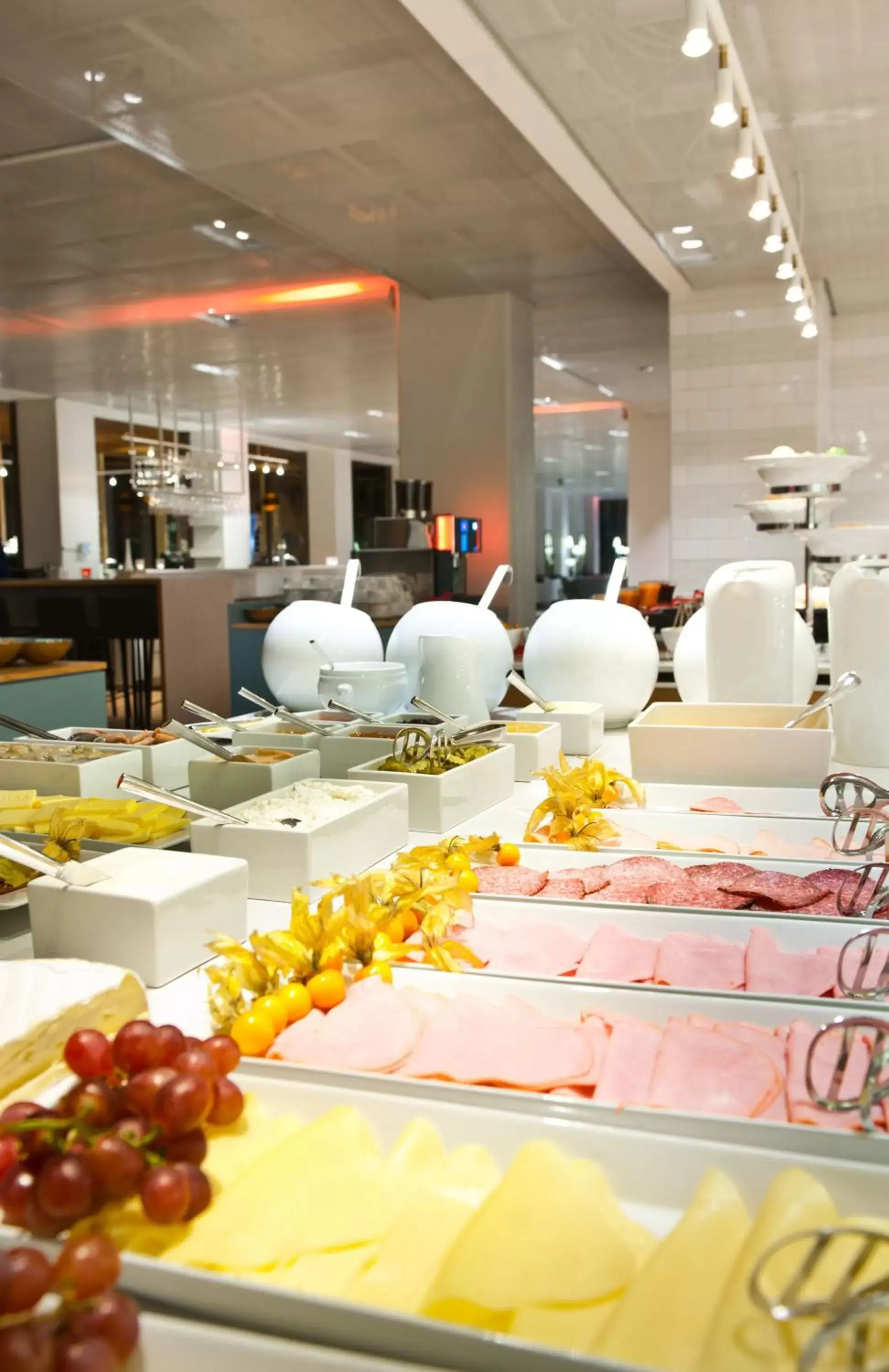 Buffet breakfast, Banquet Facilities in Hotel Birger Jarl