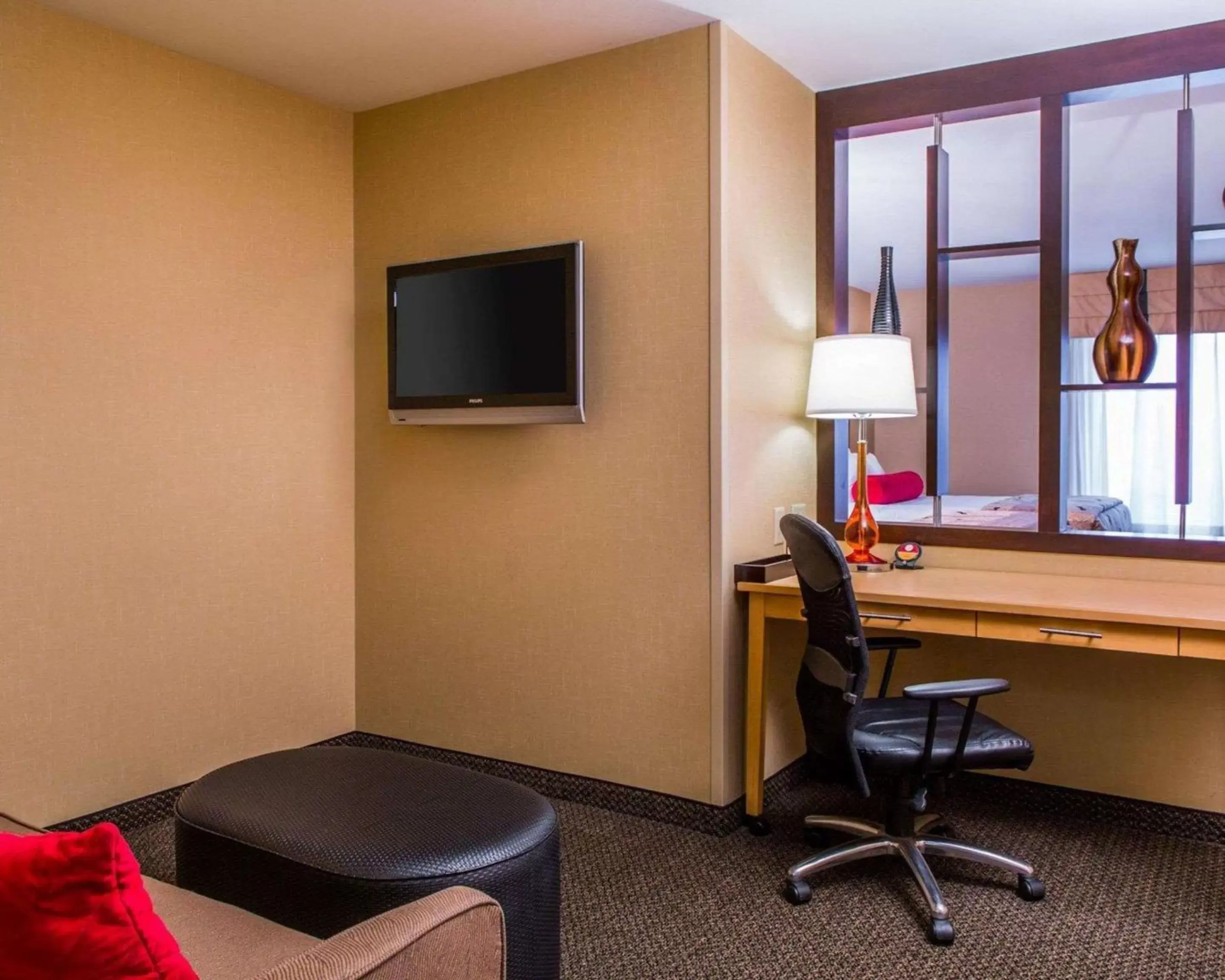 Photo of the whole room, TV/Entertainment Center in Cambria Hotel Appleton