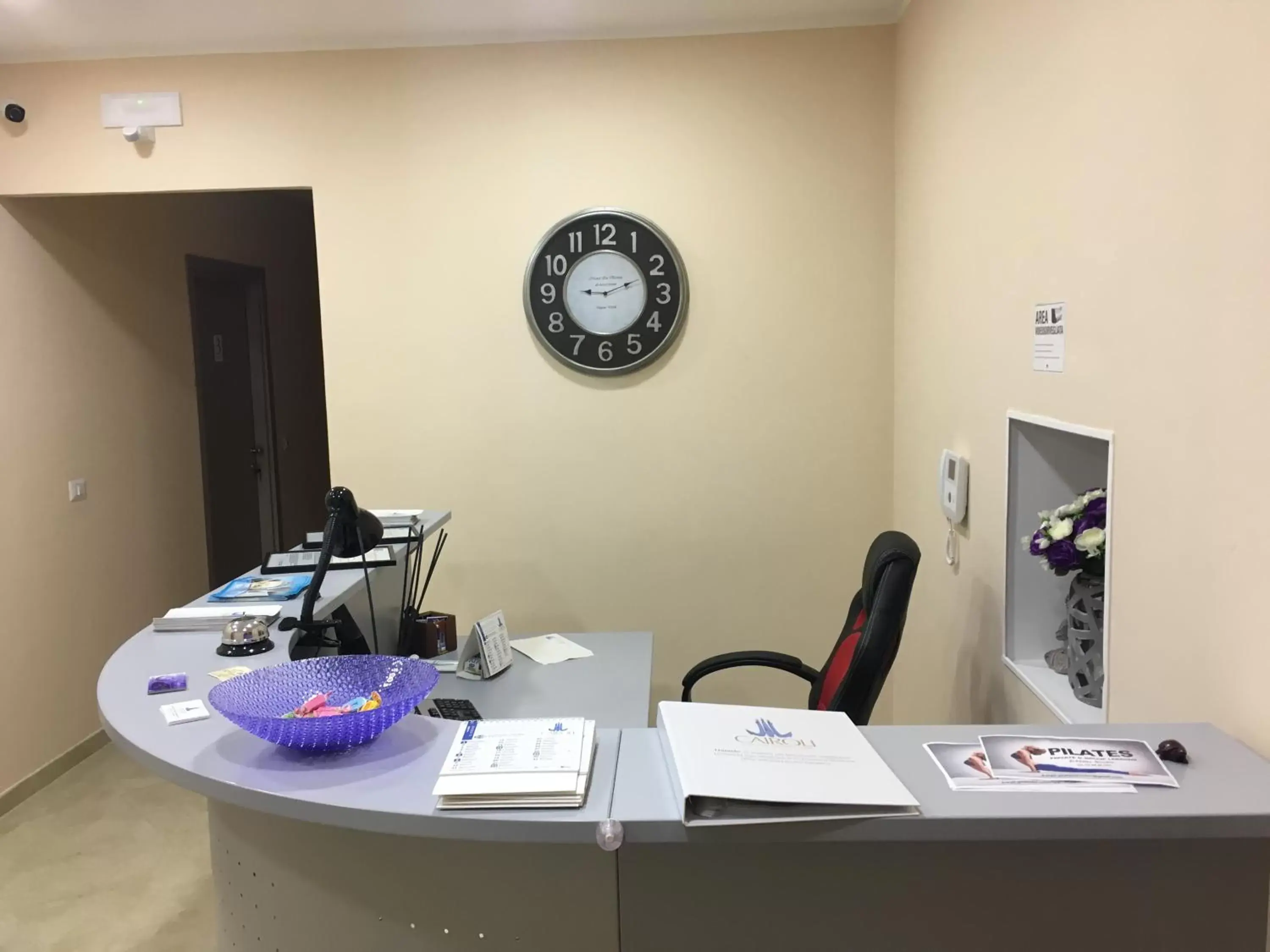 Lobby or reception in Cairoli Exclusive Rooms & Suite Lobby or reception in Cairoli Exclusive Rooms & Suite