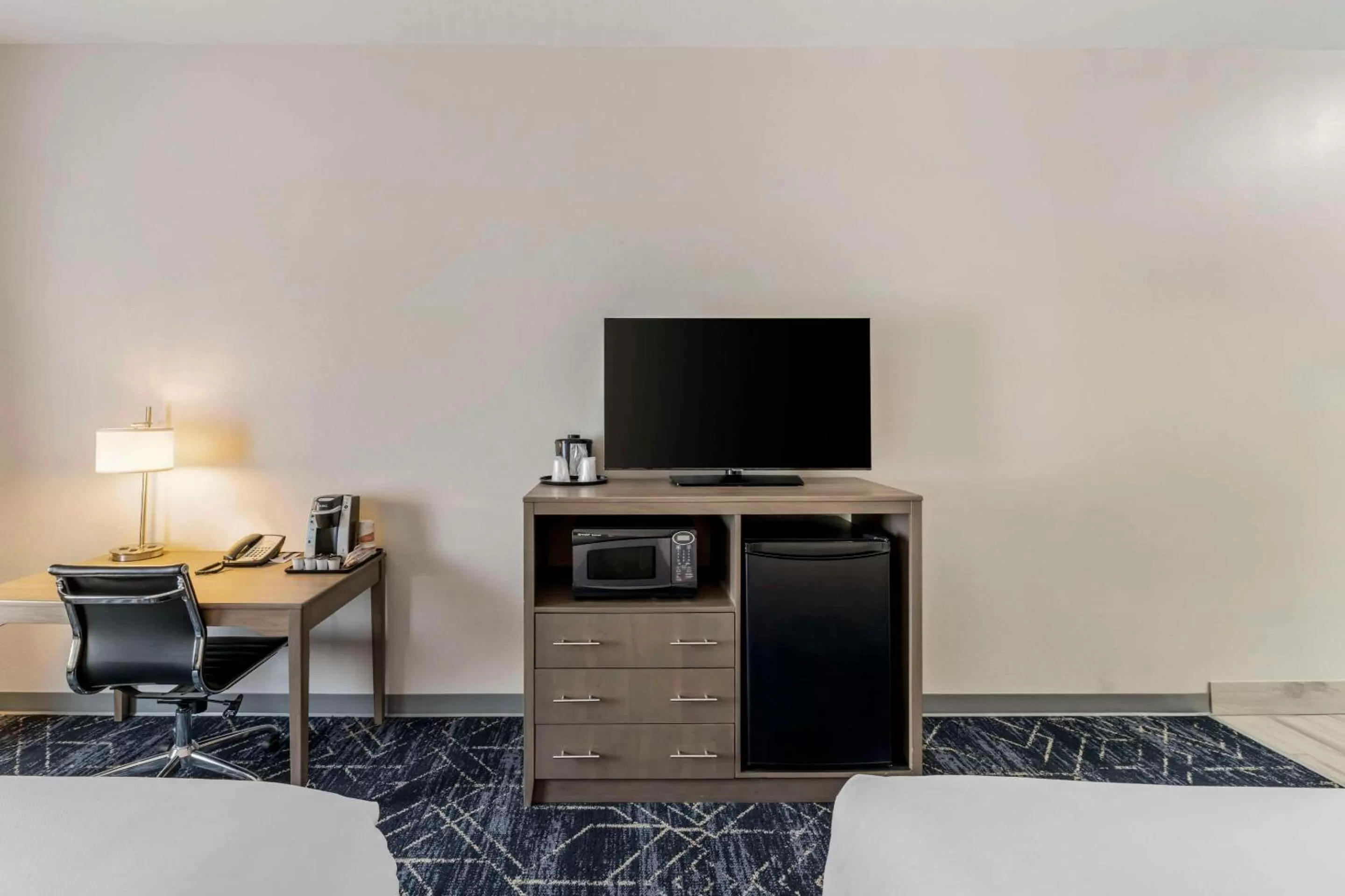 Bedroom in Comfort Inn & Suites