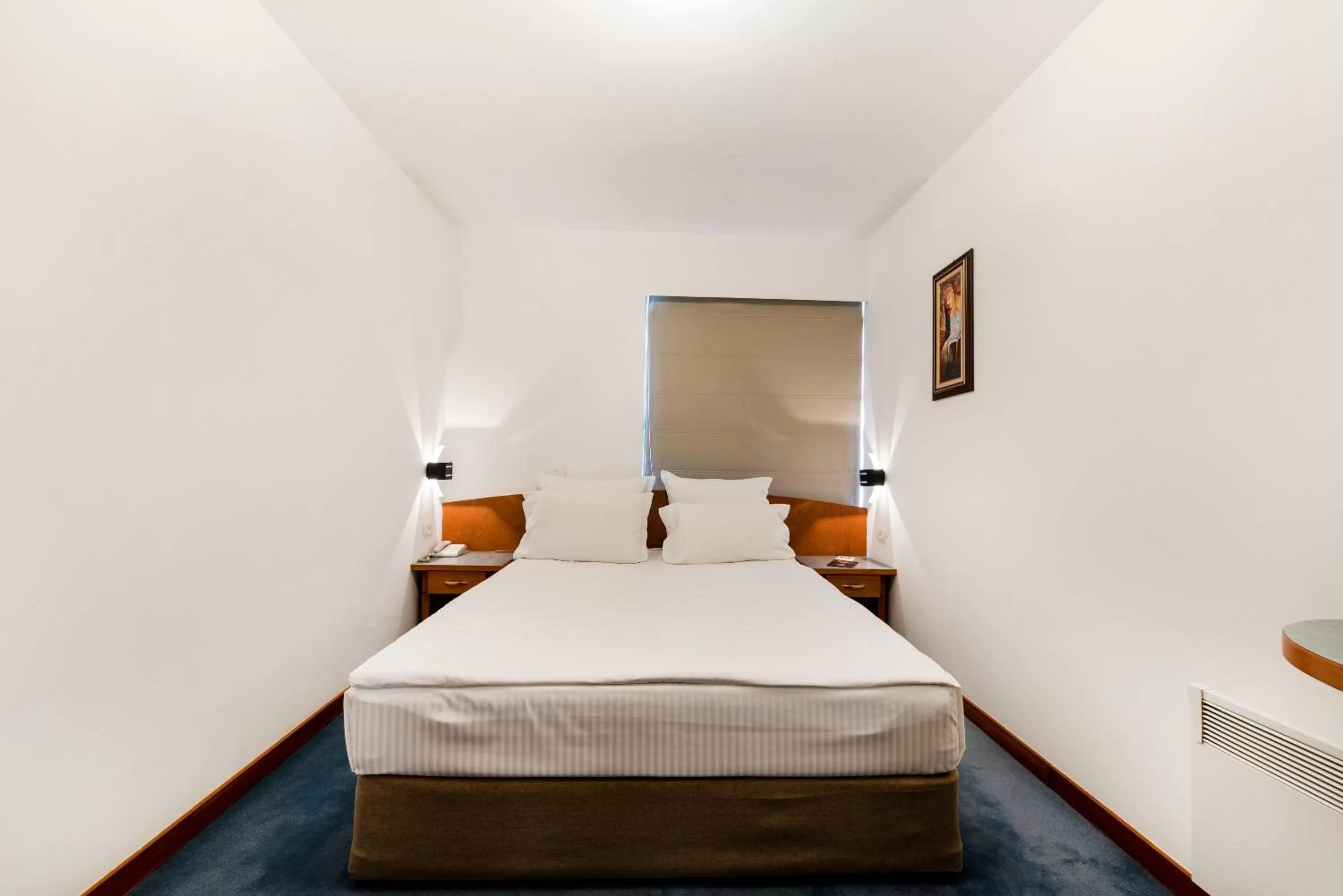 Economy Double Room in Hotel Duke Romana