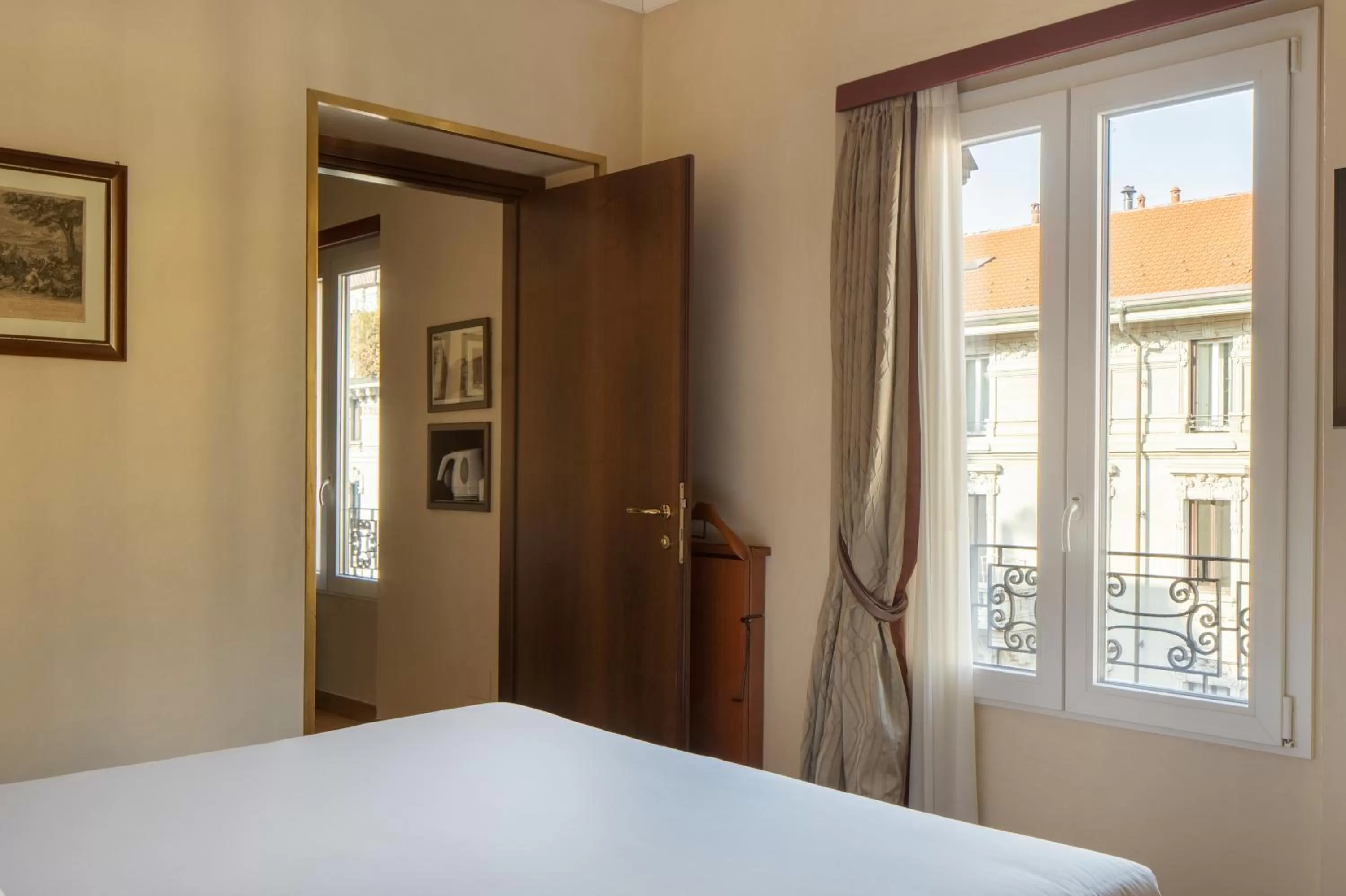 Bed in UNA Hotels Galles Milano