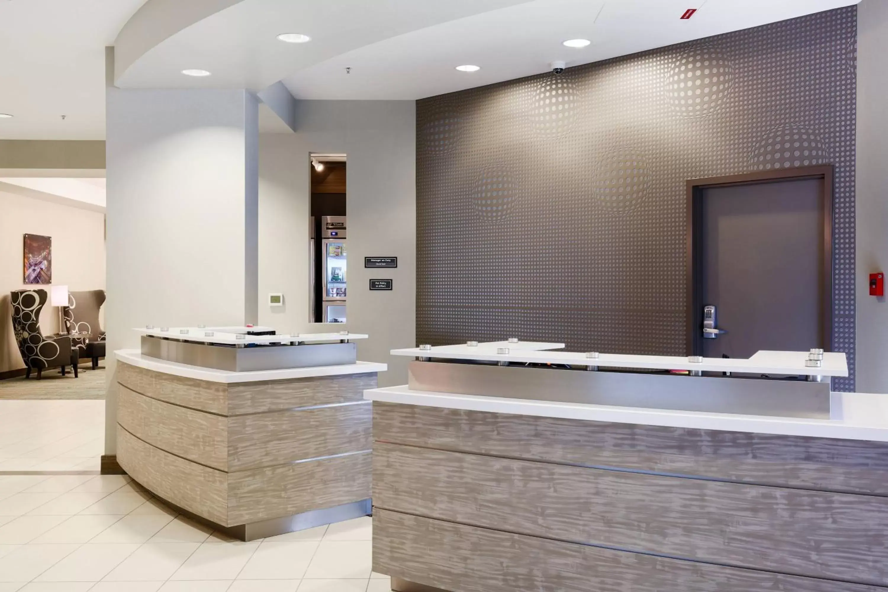 Lobby or reception, Bathroom in Residence Inn by Marriott San Jose Airport