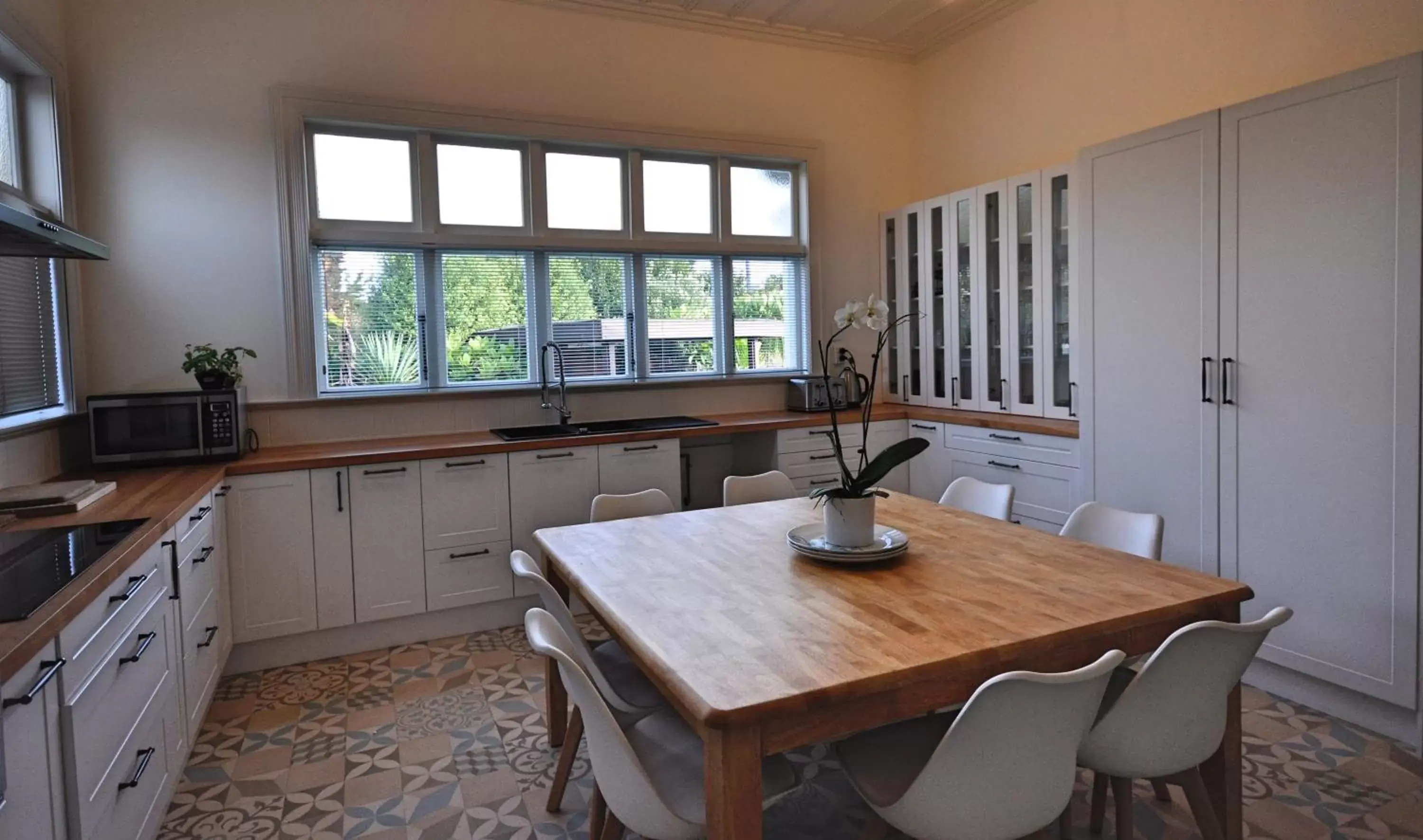 Kitchen or kitchenette, Dining Area in Warkworth Lodge