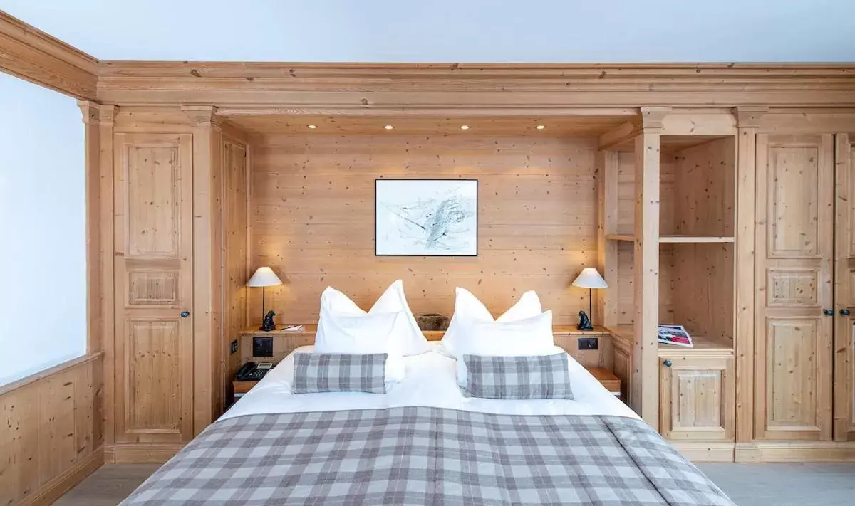 Photo of the whole room, Bed in Chalet RoyAlp Hôtel & Spa Photo of the whole room, Bed in Chalet RoyAlp Hôtel & Spa