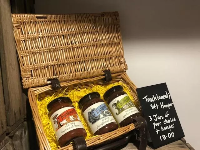 On-site shops in The Horse & Groom