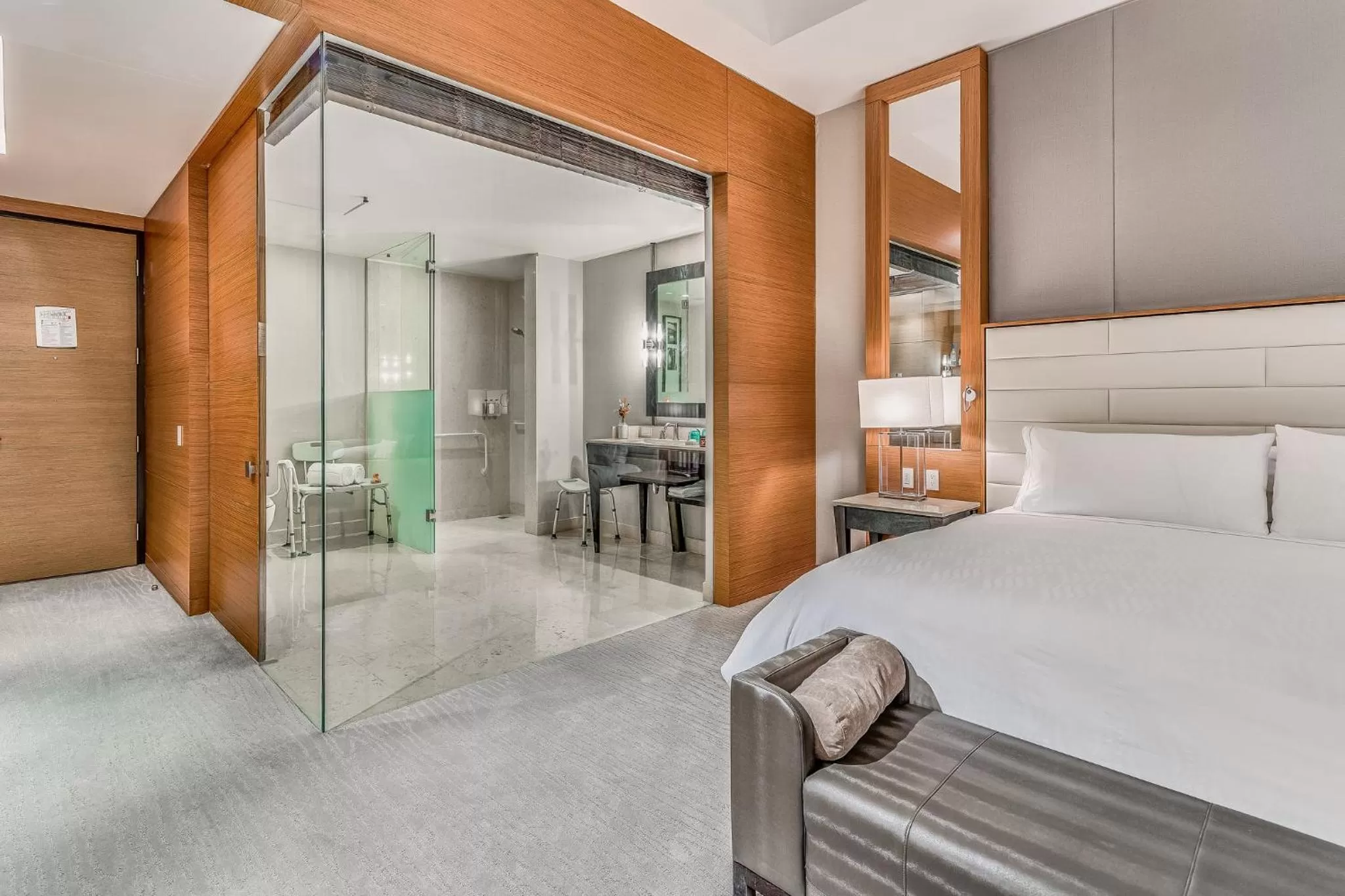 Photo of the whole room, Bed in Live Aqua Ciudad de Mexico Bosques de las Lomas