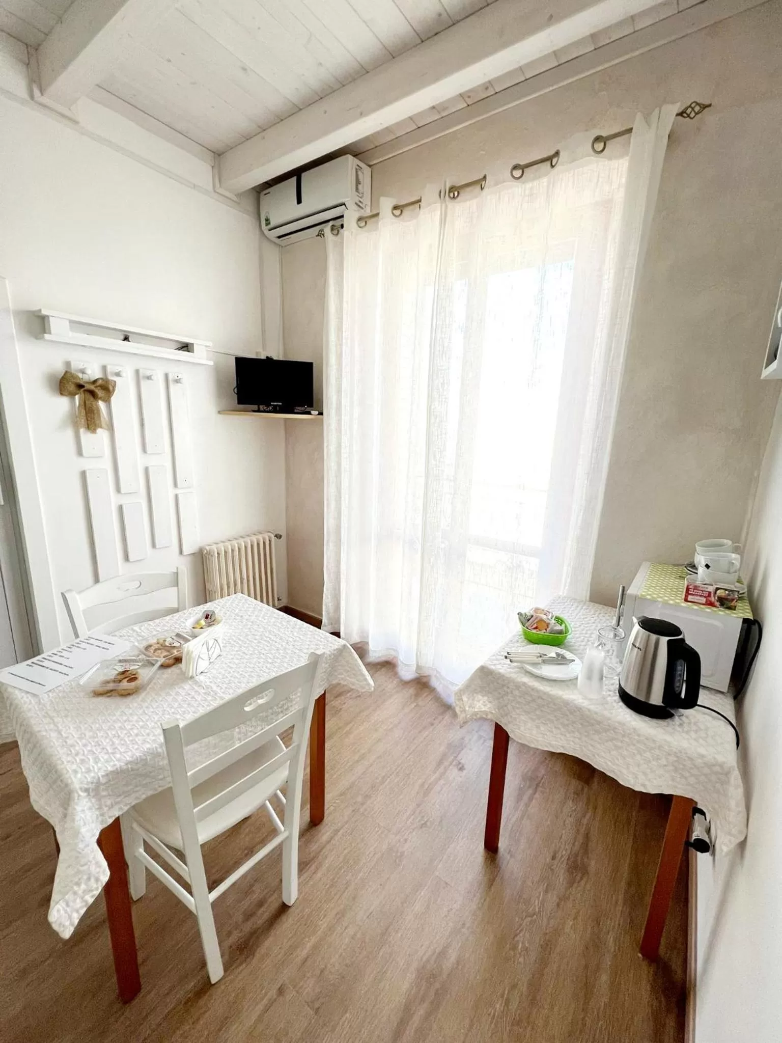 Coffee/tea facilities in Il Girasole