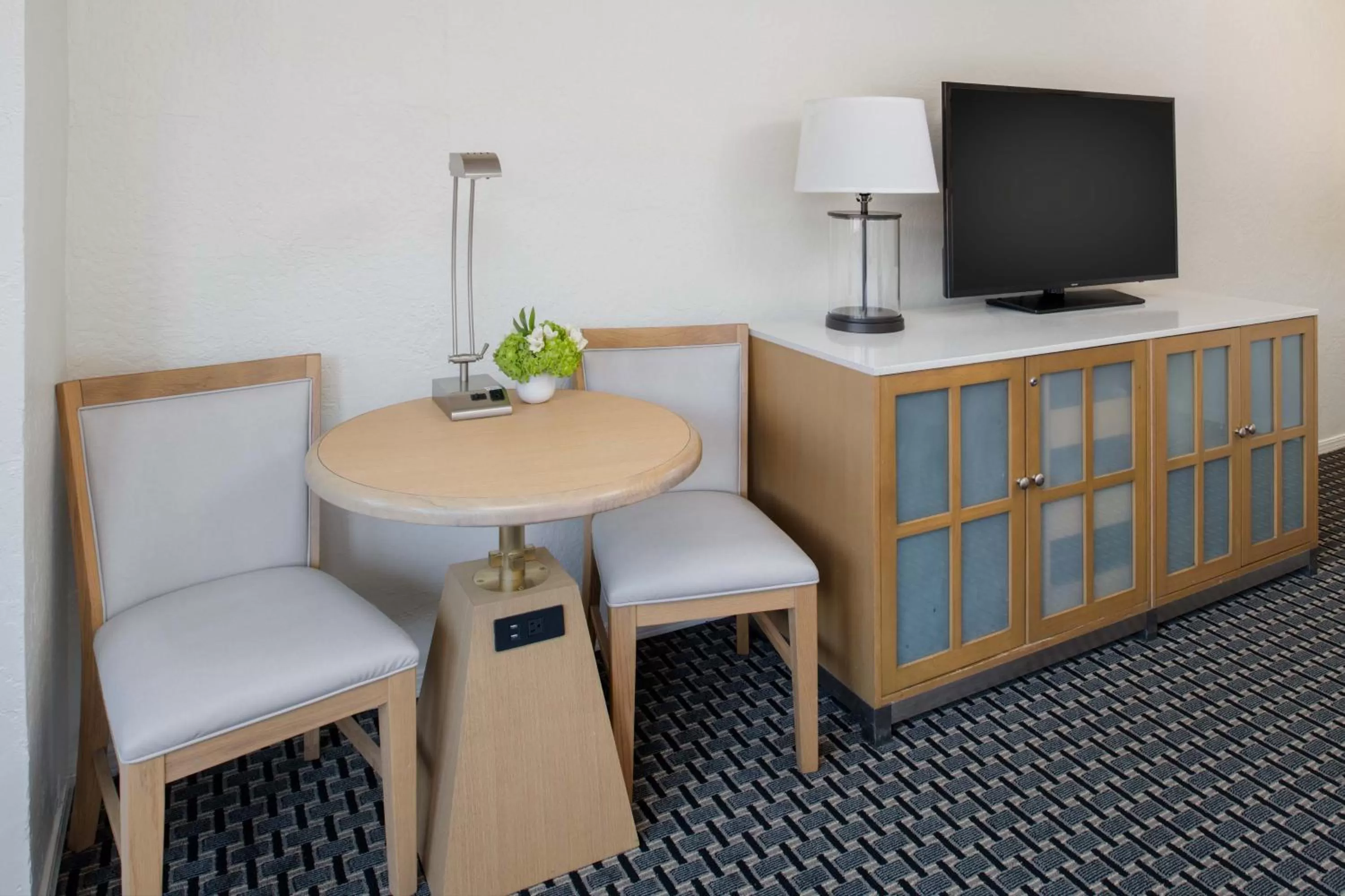 Living room in The Lodge at Tiburon