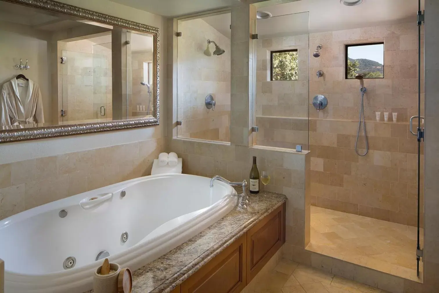 Bathroom in Napa Valley Lodge