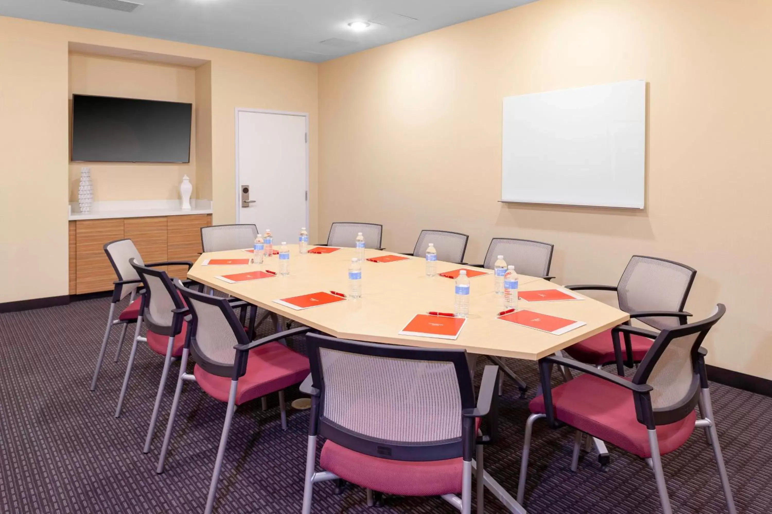 Meeting/conference room in TownePlace Suites by Marriott San Antonio Westover Hills