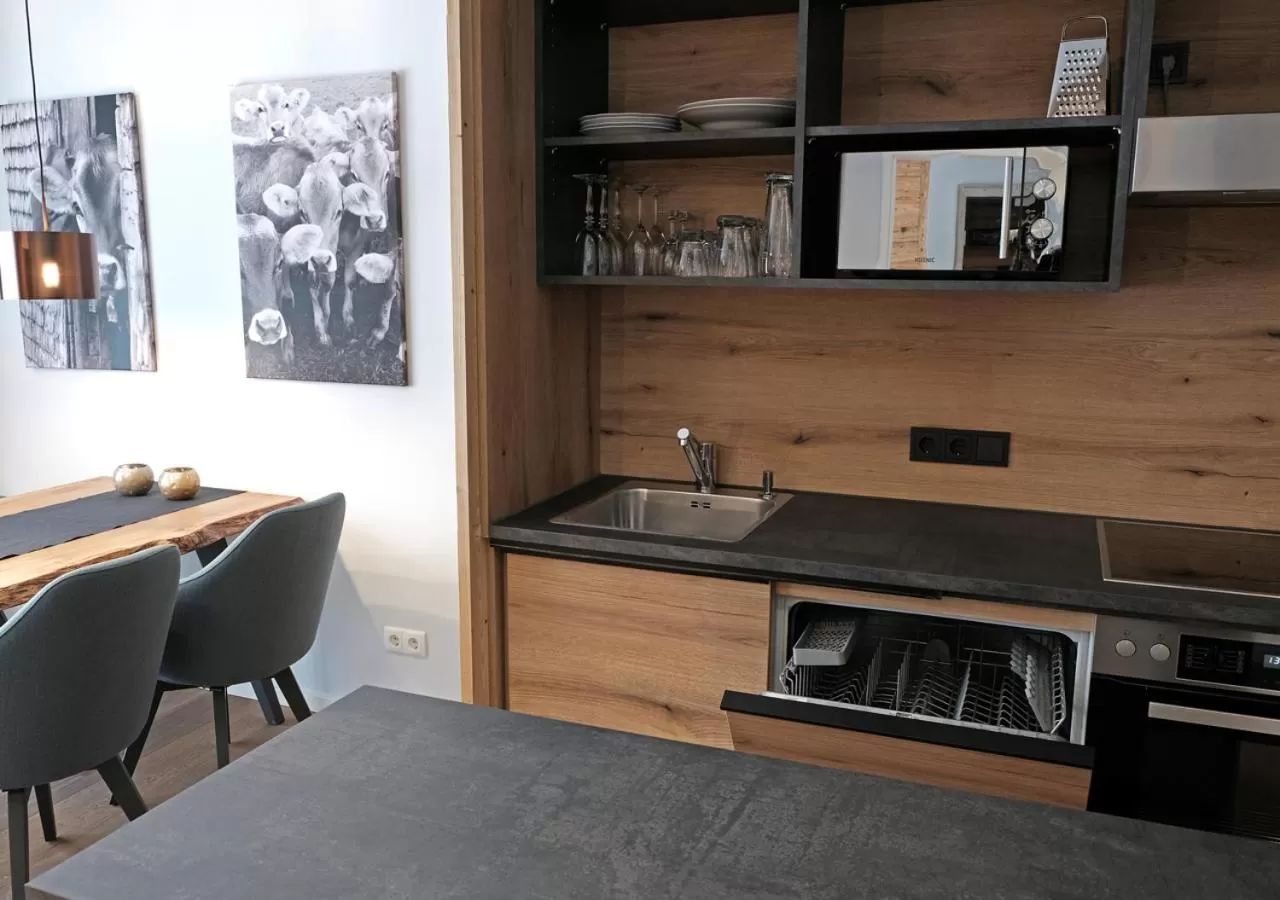 Kitchen or kitchenette in Hotel Bayerischer Hof