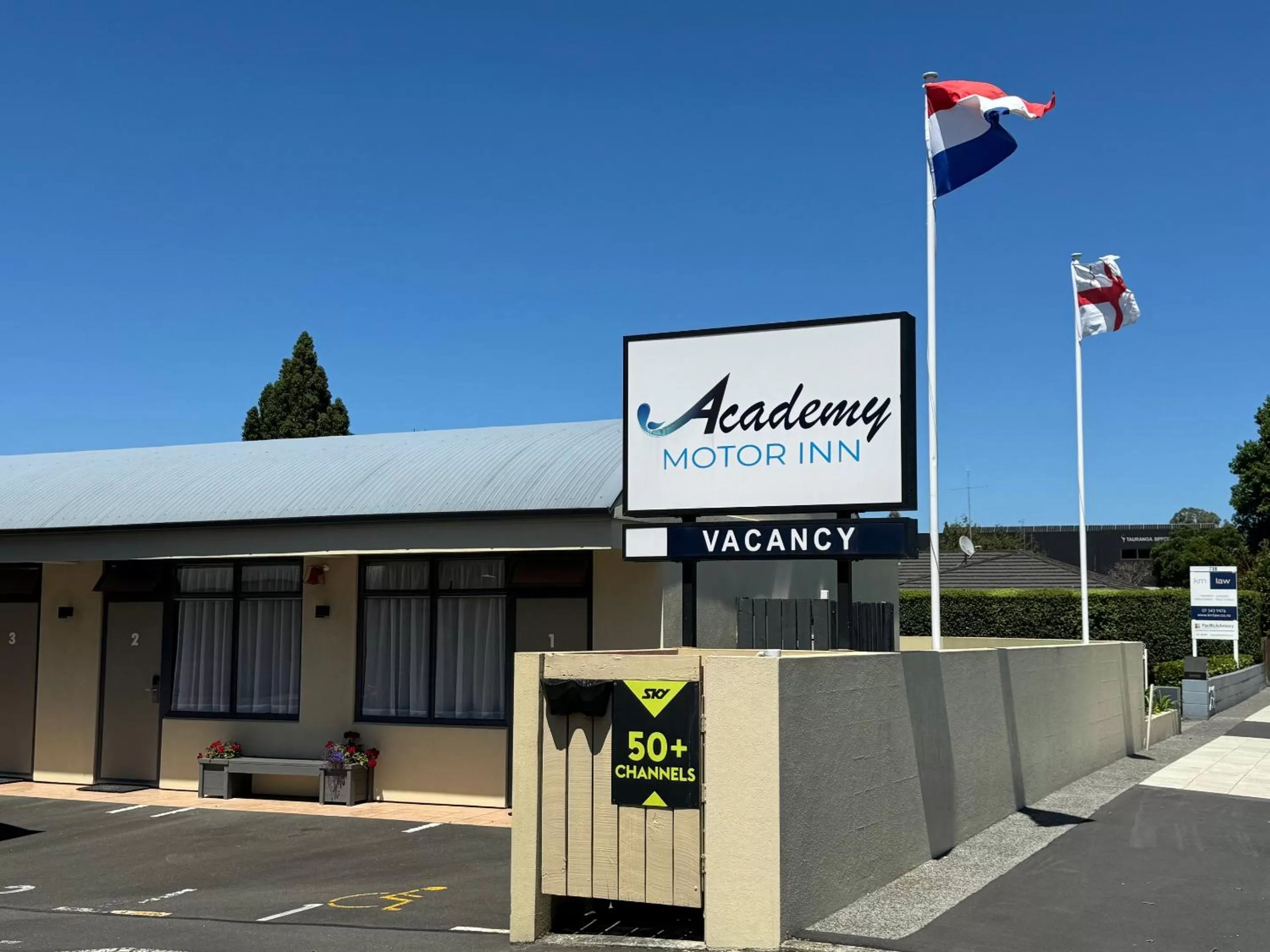 Academy Motor Inn