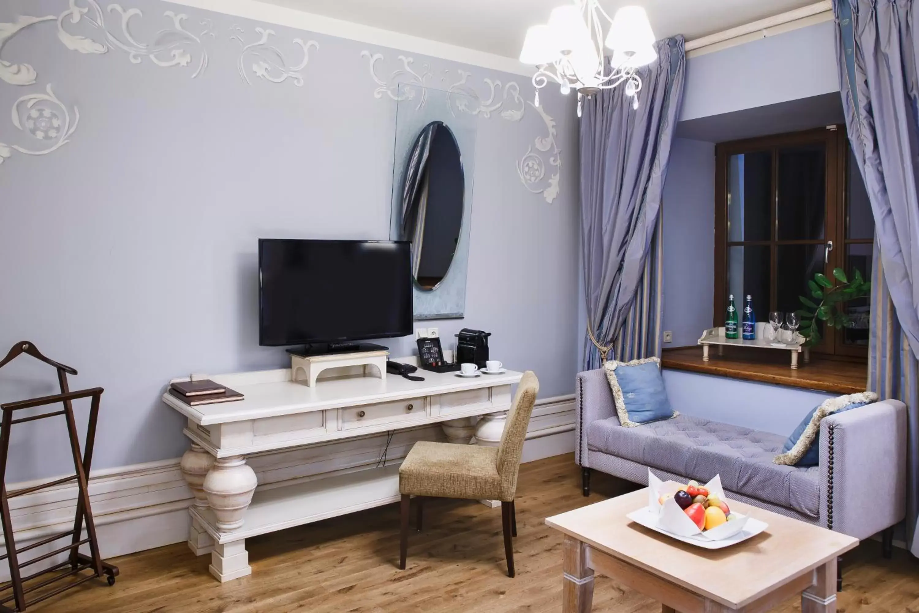 Photo of the whole room, TV/Entertainment Center in Hotel Król Kazimierz