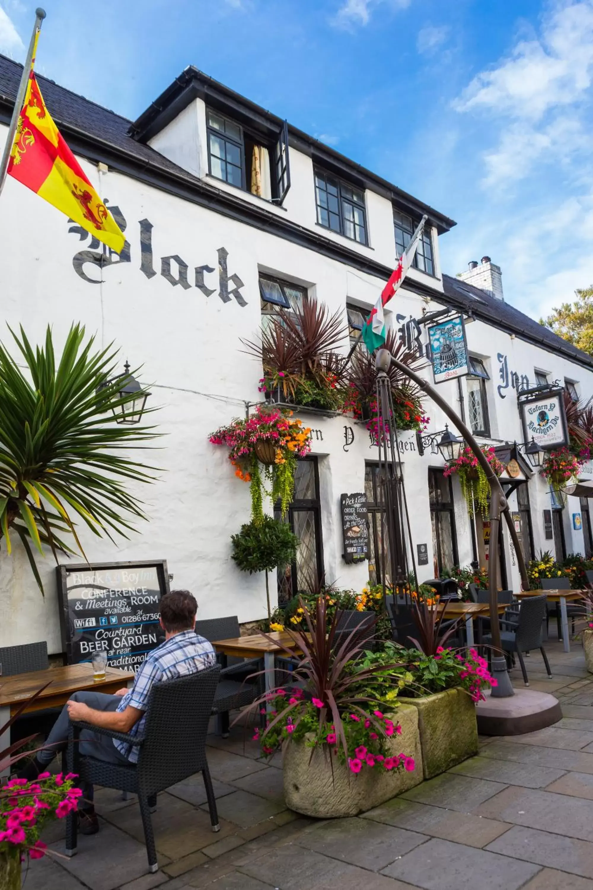 Facade/entrance in The Black Boy Inn Facade/entrance in The Black Boy Inn