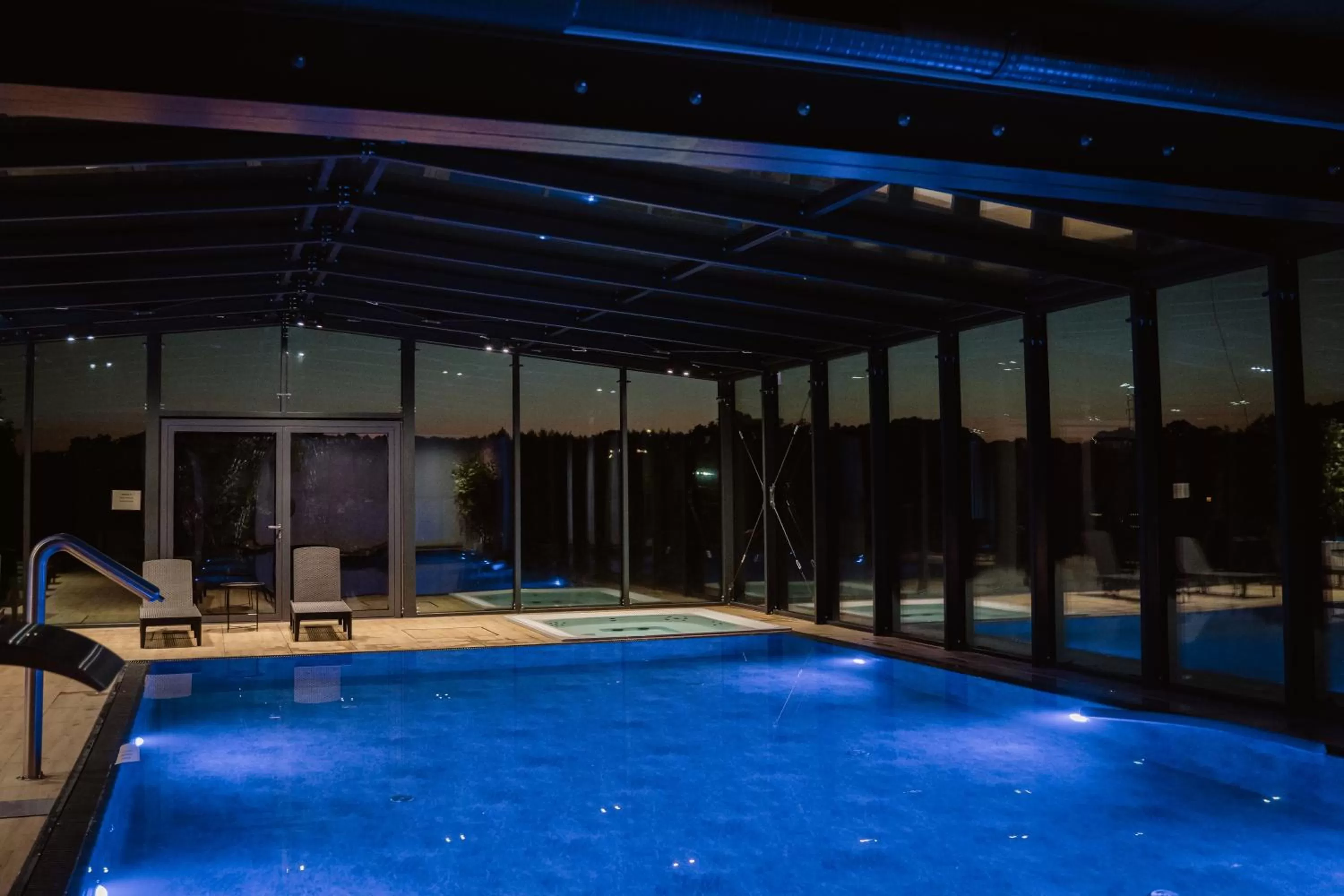 Pool view in Olandia