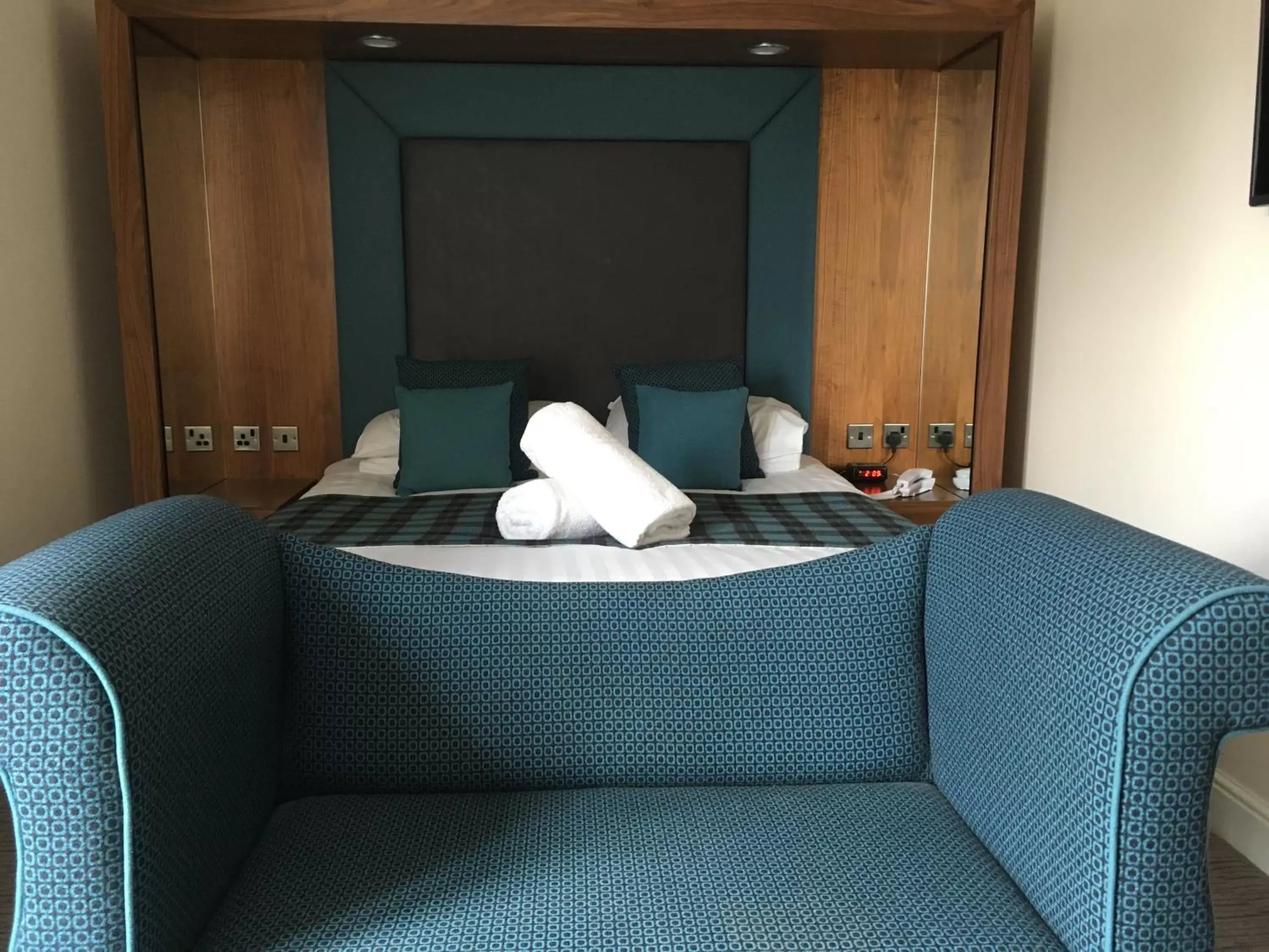 TV and multimedia, Room Photo in The Winnock Hotel