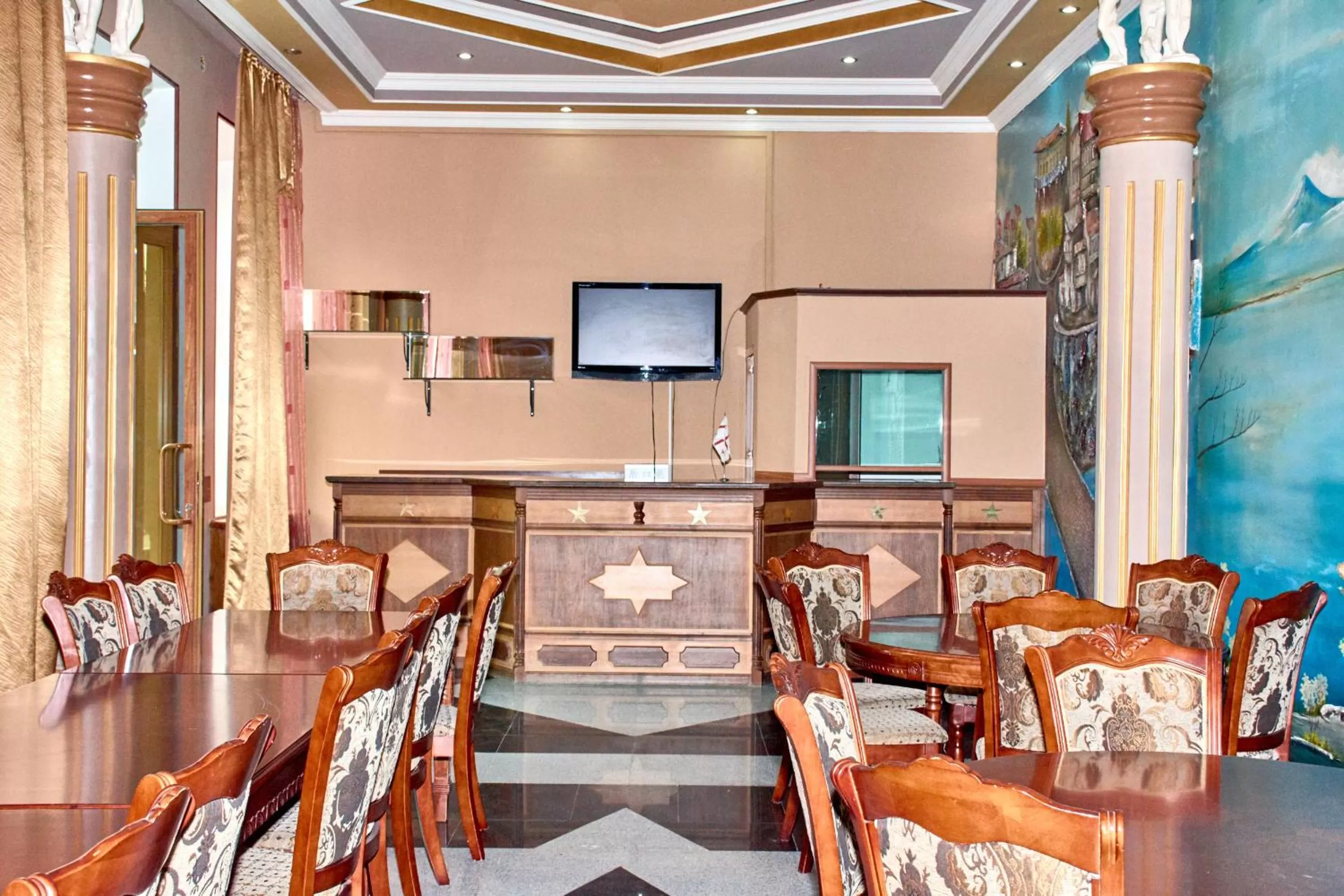 Restaurant/places to eat in Hotel Art-Seg