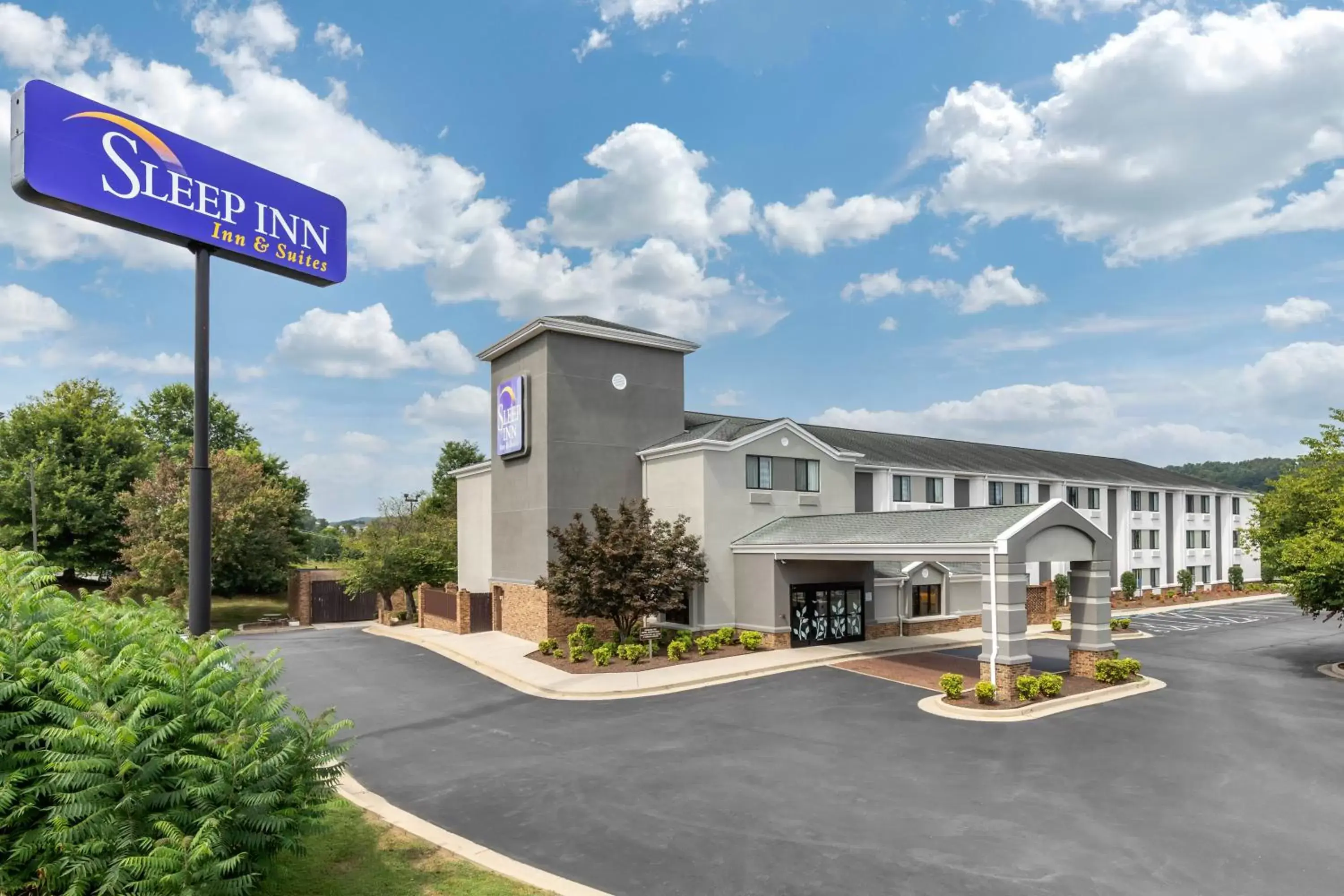 Property building in Sleep Inn & Suites Johnson City Property building in Sleep Inn & Suites Johnson City