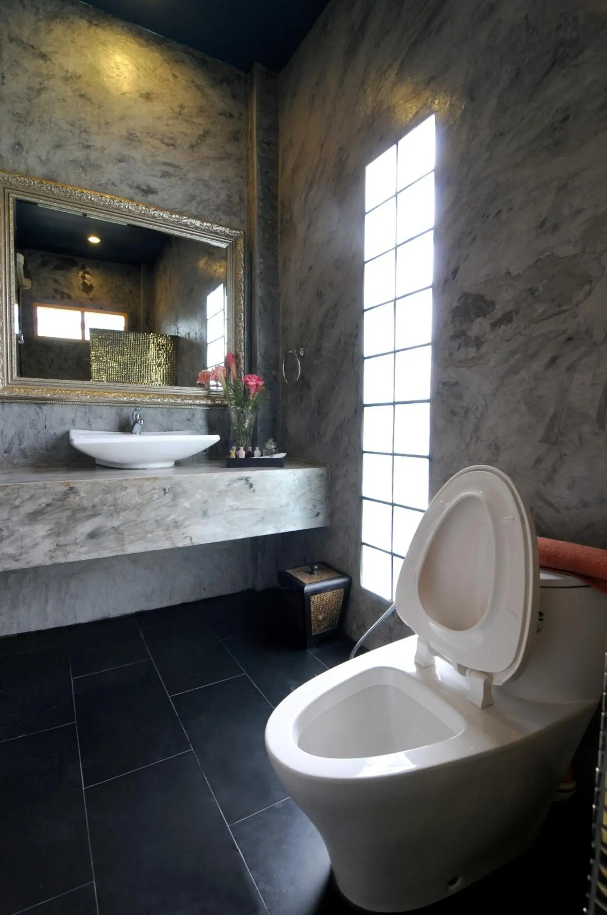 Bathroom in Love Bridge House Resort