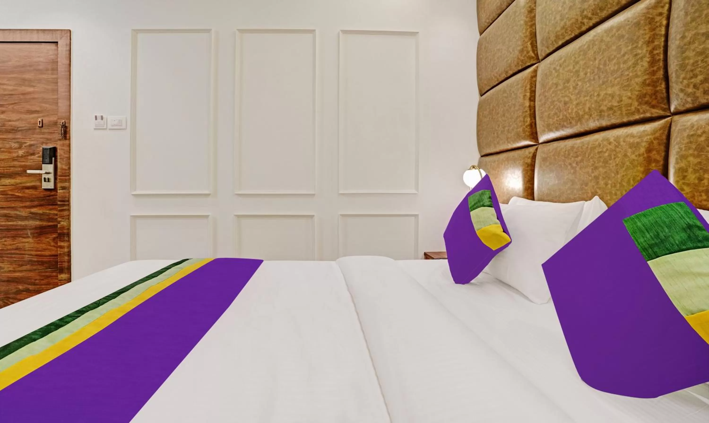 Bedroom, Bed in Treebo Premium Widlor Boutique