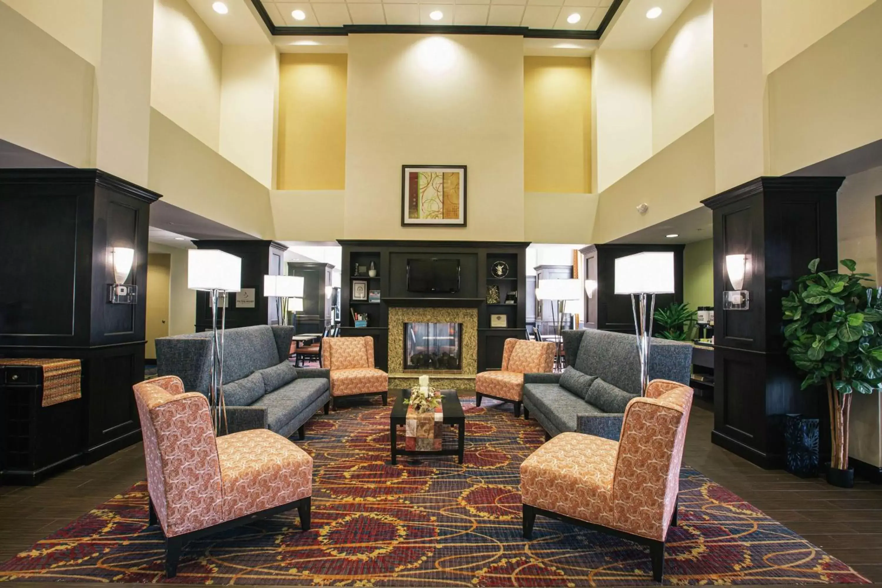 Lobby or reception, Seating Area in Hampton Inn & Suites Effingham