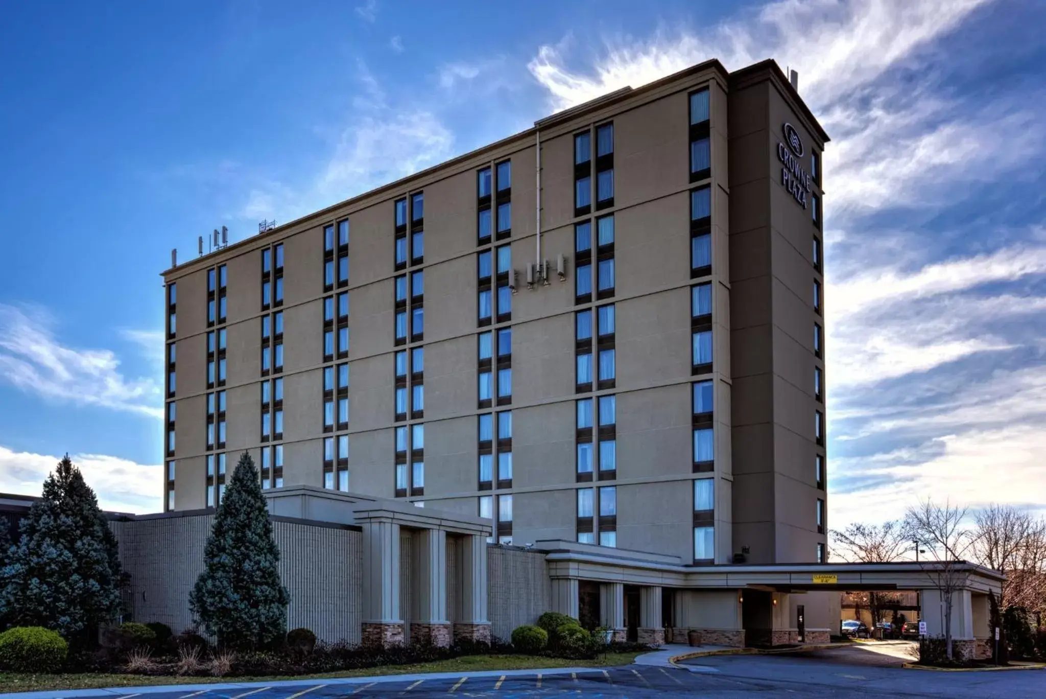 Property Building in Crowne Plaza Newark Airport, an IHG Hotel