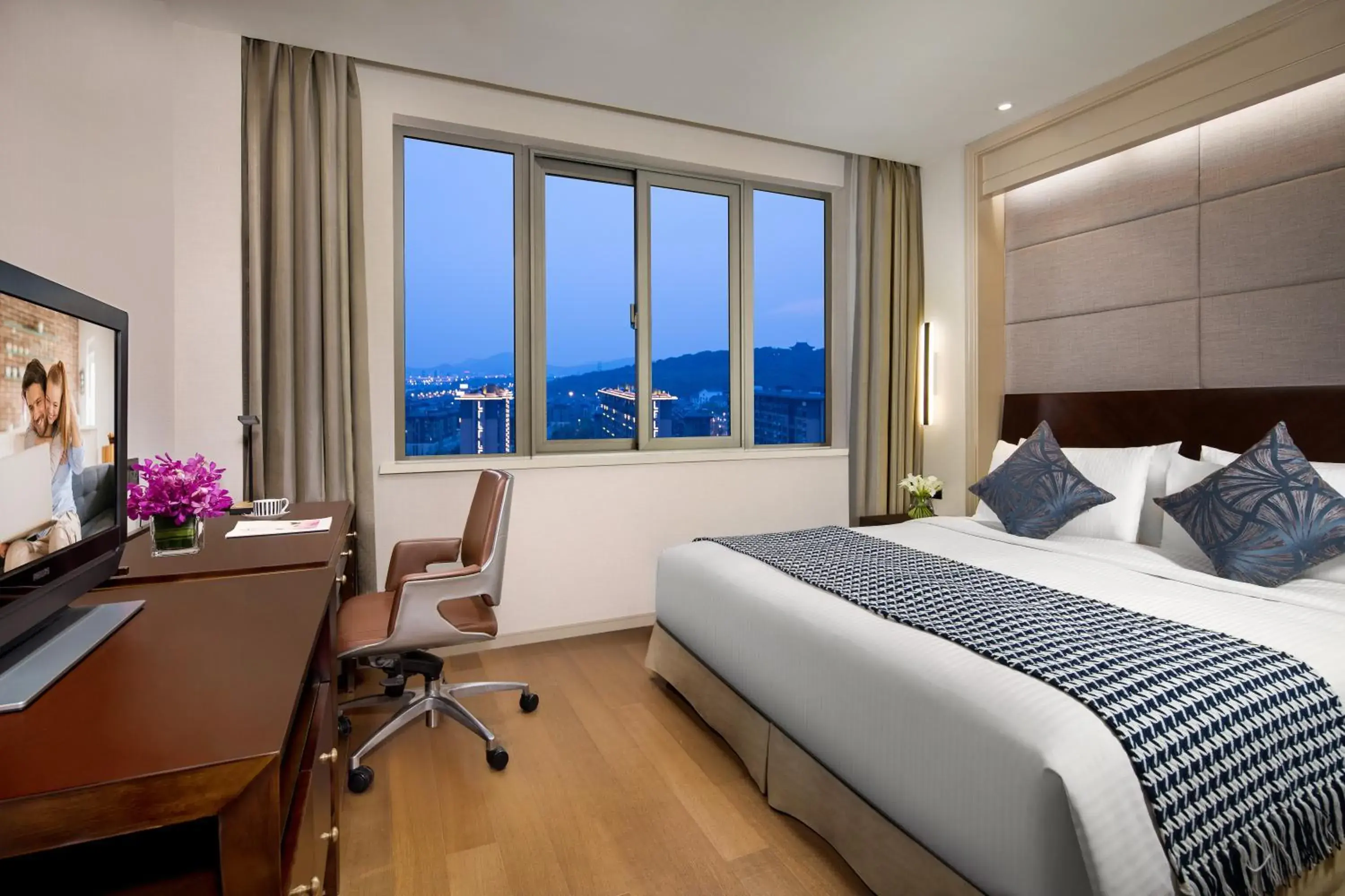 Photo of the whole room, Bed in Somerset Emerald City Suzhou Photo of the whole room, Bed in Somerset Emerald City Suzhou