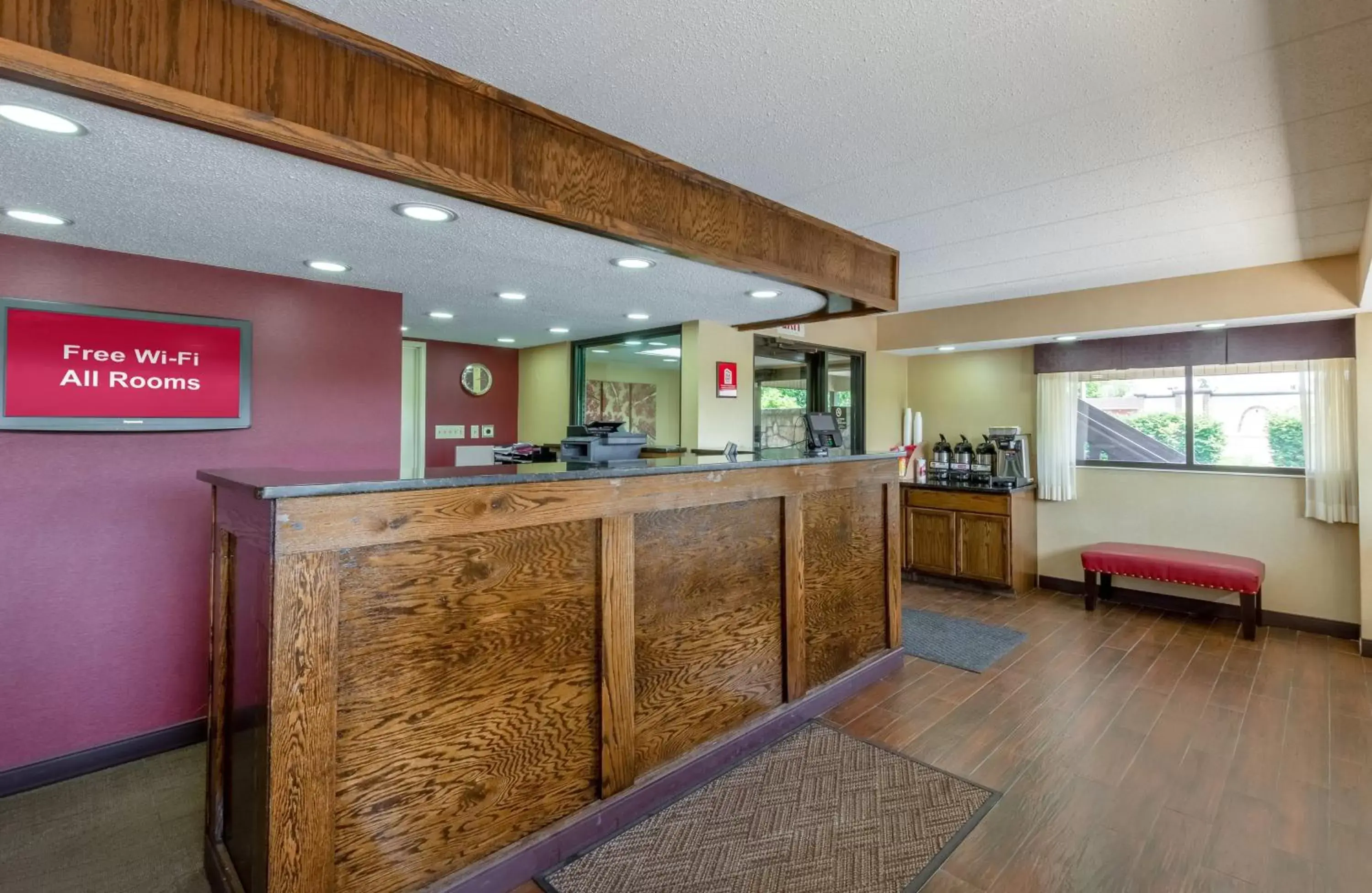 Lobby or reception, Lobby/Reception in Red Roof Inn Kalamazoo East – Expo Center