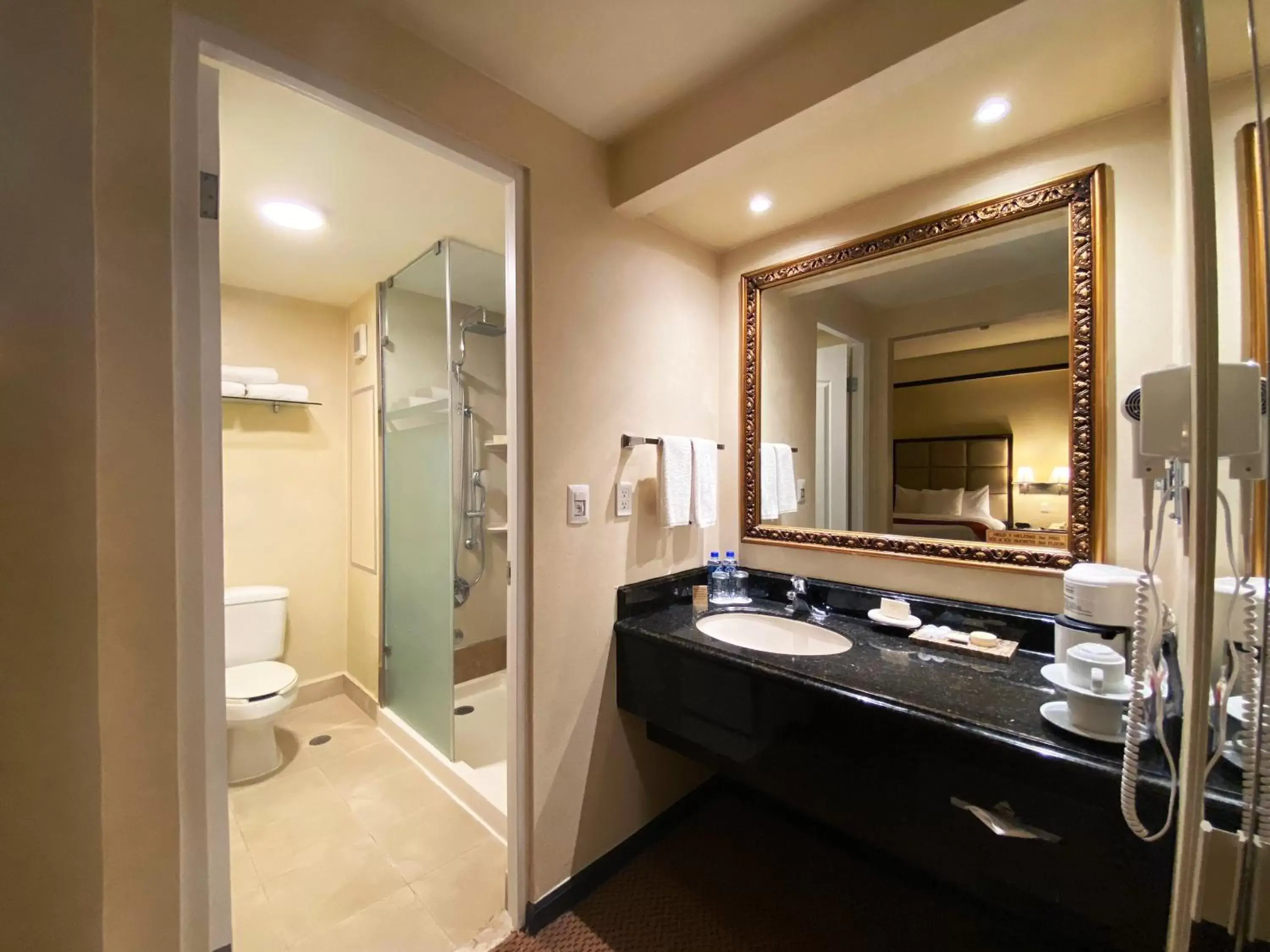 Bathroom in Safi Royal Luxury Centro