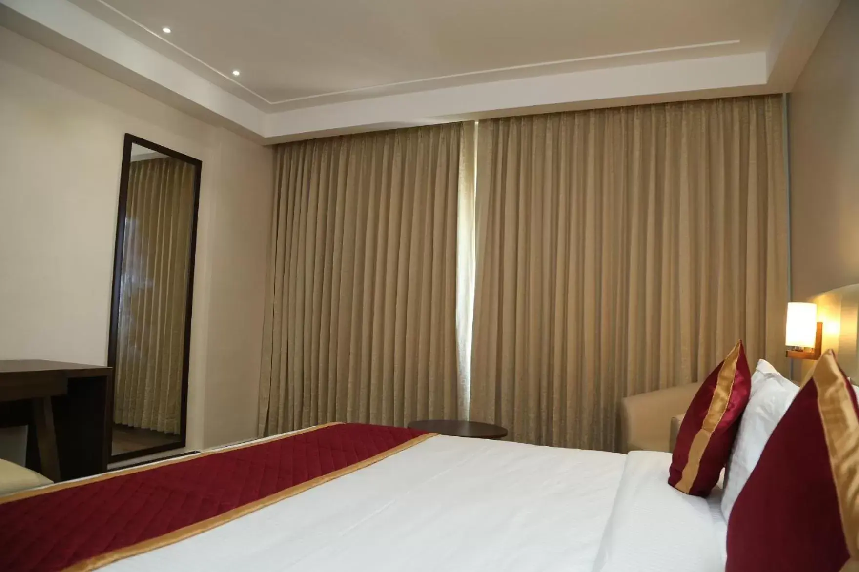 Bed in Hotel Skanda Palace Bed in Hotel Skanda Palace