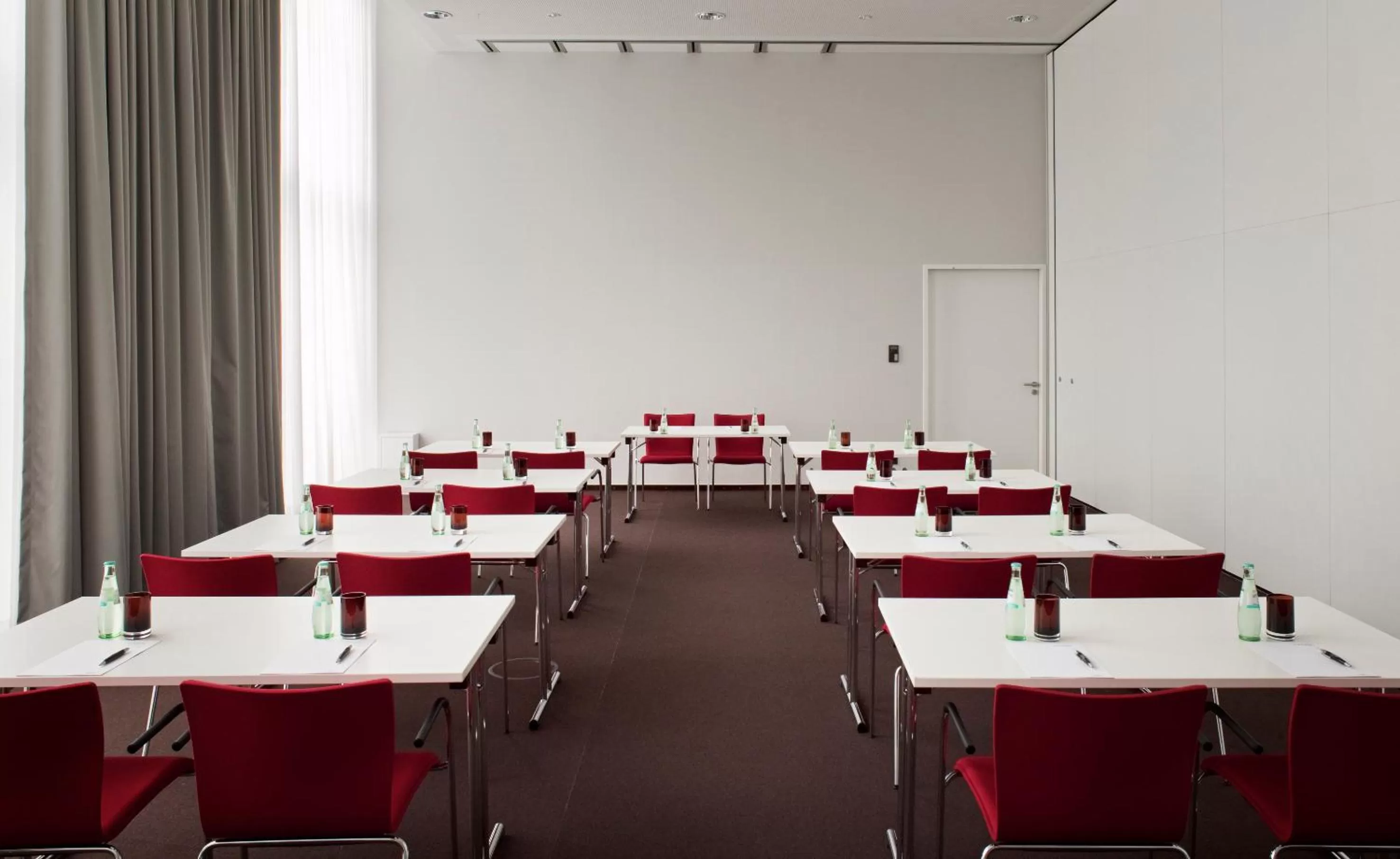 Business facilities in INNSiDE by Meliá Düsseldorf Derendorf