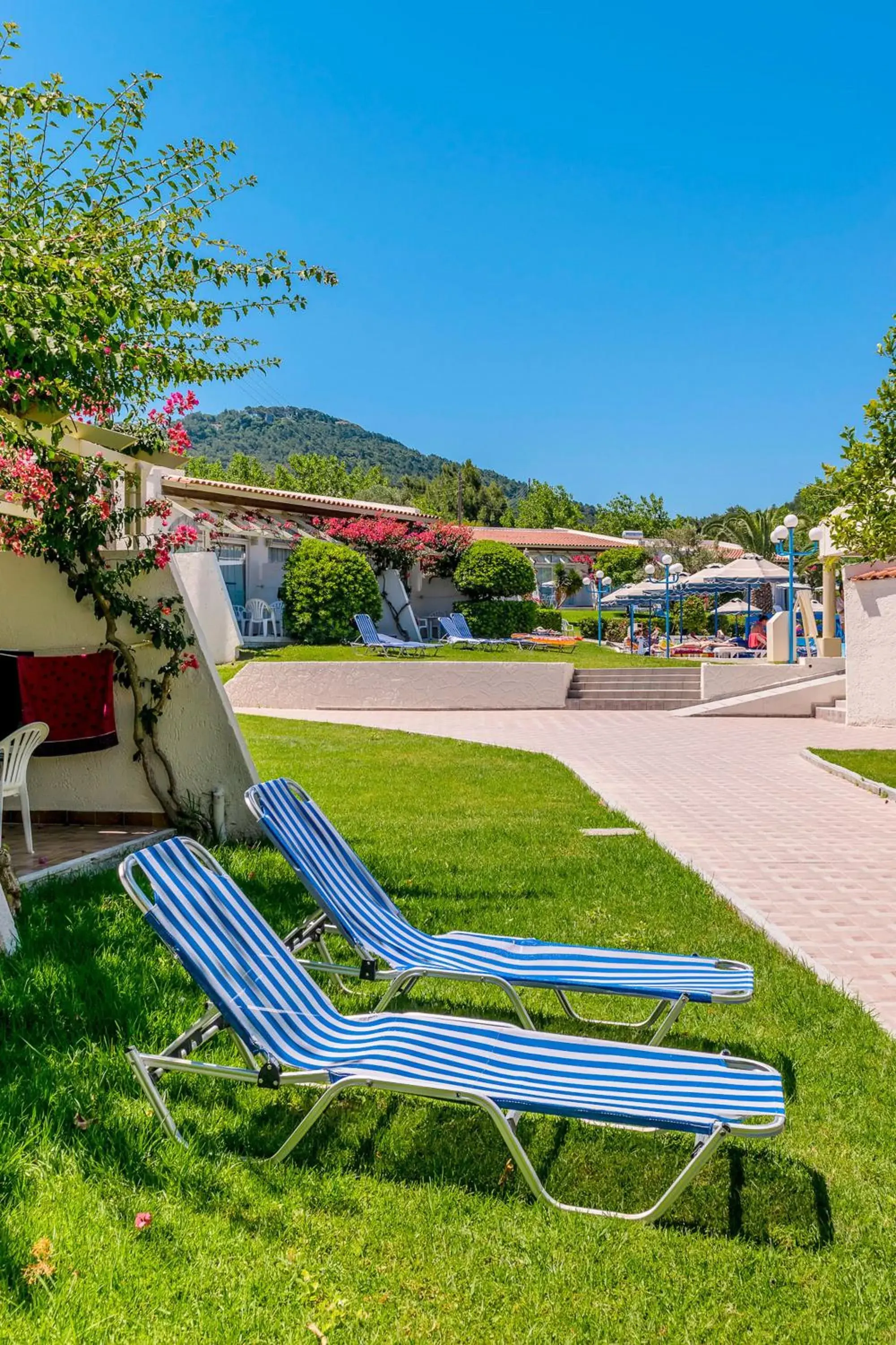 Garden in Filerimos Village Hotel