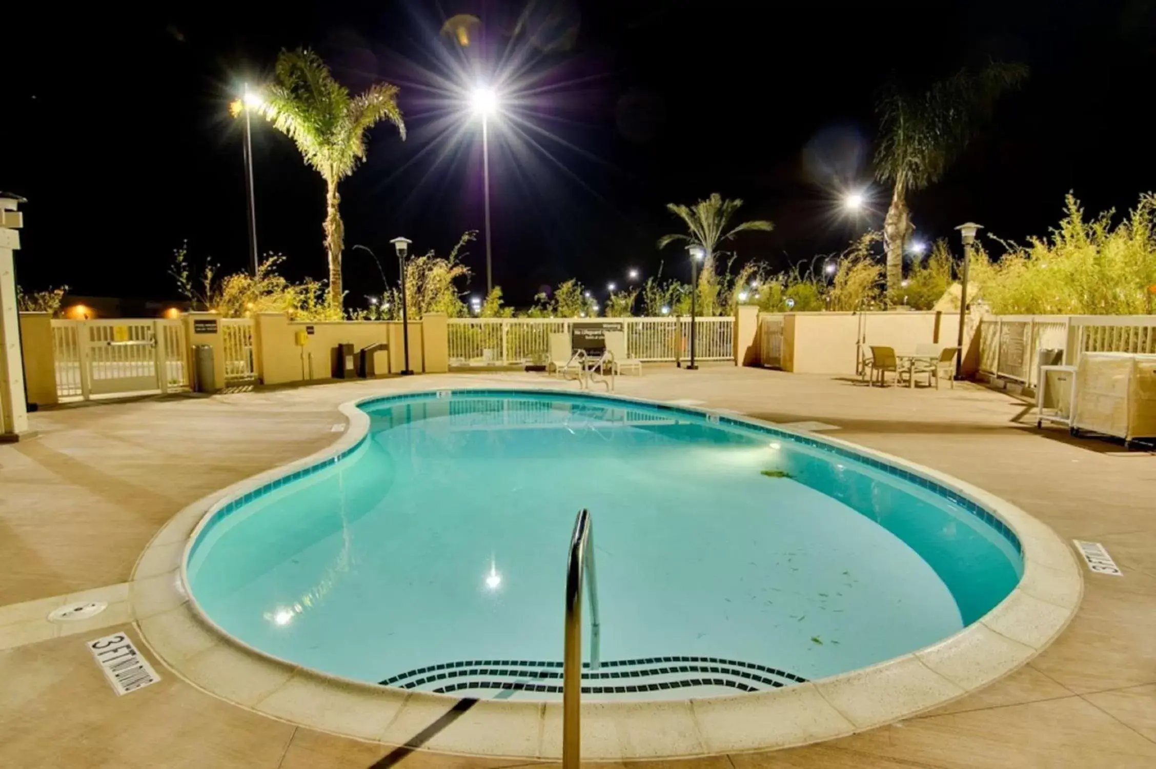 Pool view, Swimming Pool in Hampton Inn & Suites Moreno Valley