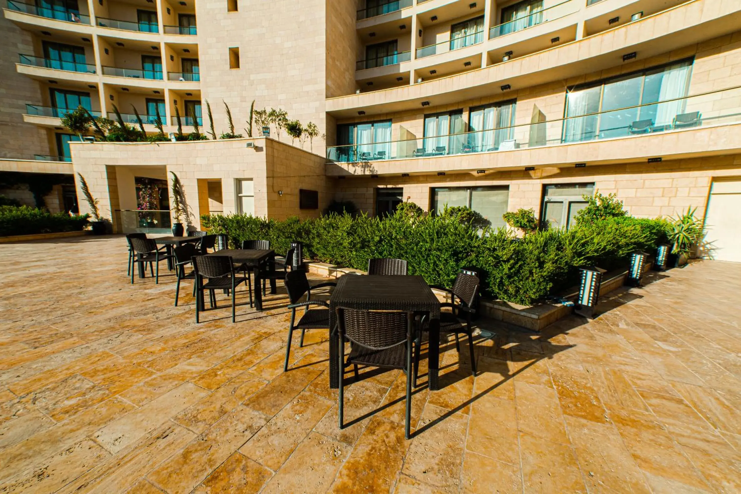 Garden, Restaurant/Places to Eat in Oryx Aqaba