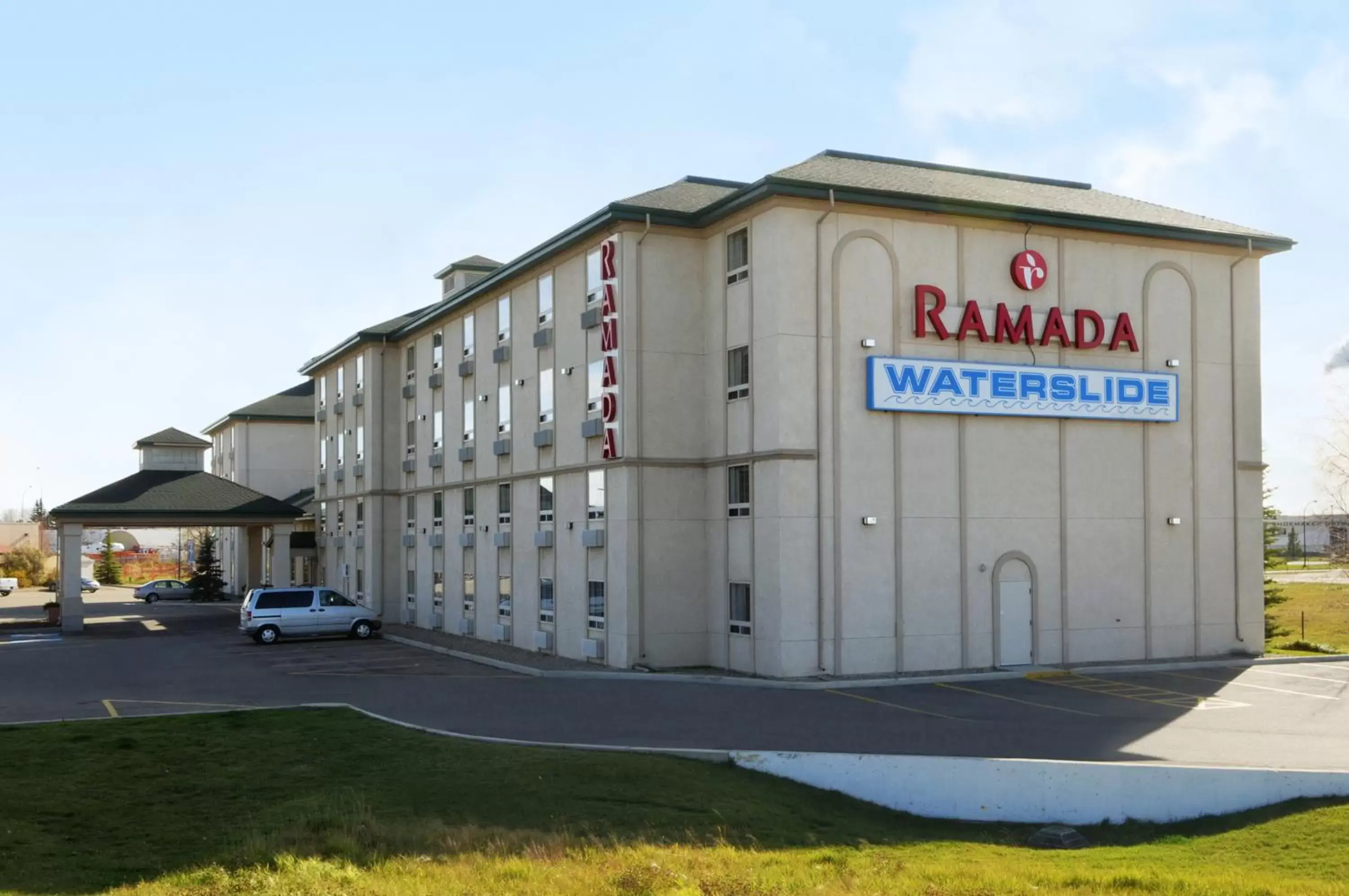 Property building in Ramada by Wyndham Red Deer Hotel & Suites Property building in Ramada by Wyndham Red Deer Hotel & Suites