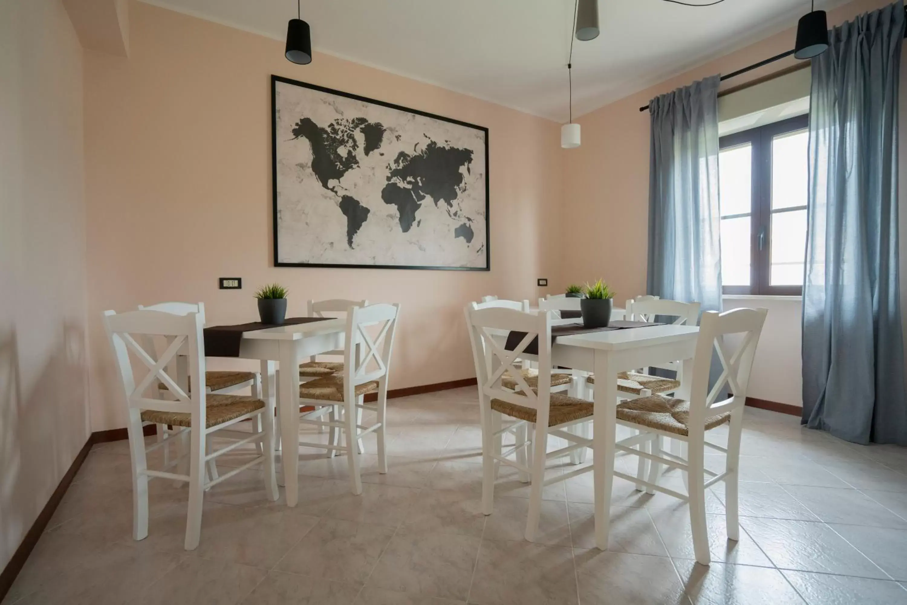 Dining Area in Gerosa Guest House