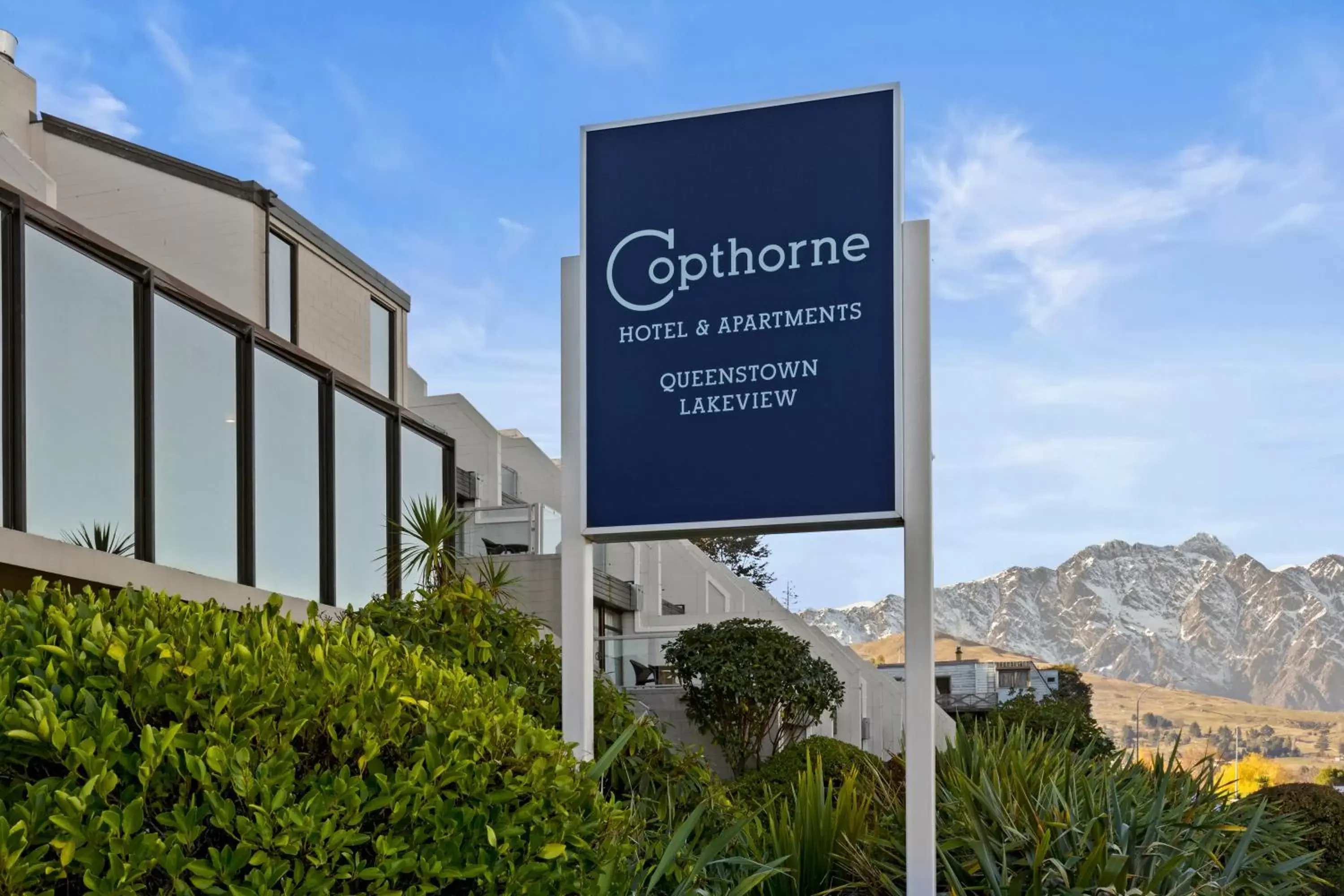 Property building in Copthorne Hotel & Apartments Queenstown Lakeview
