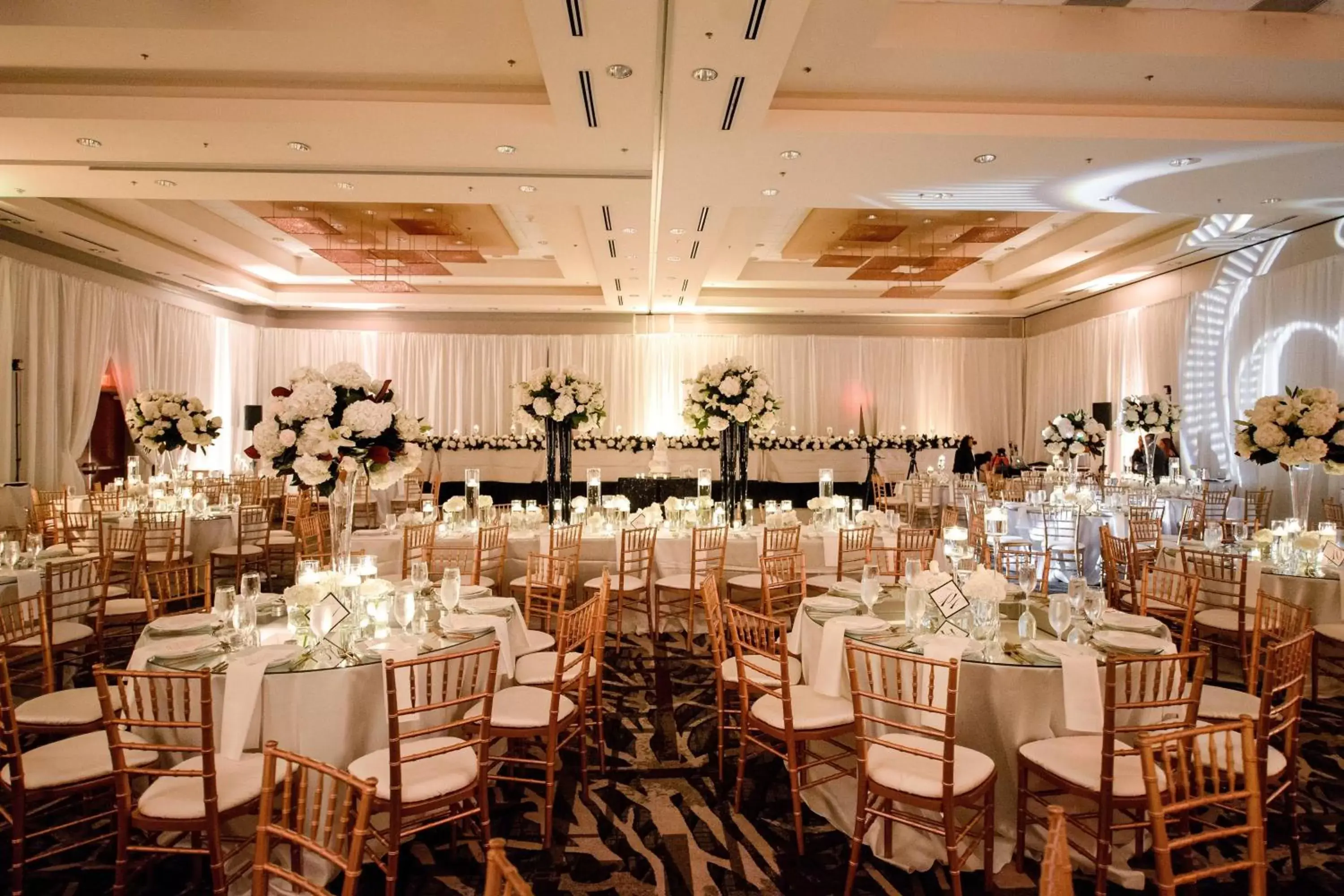 Banquet/Function facilities, Restaurant/Places to Eat in Marriott Raleigh City Center