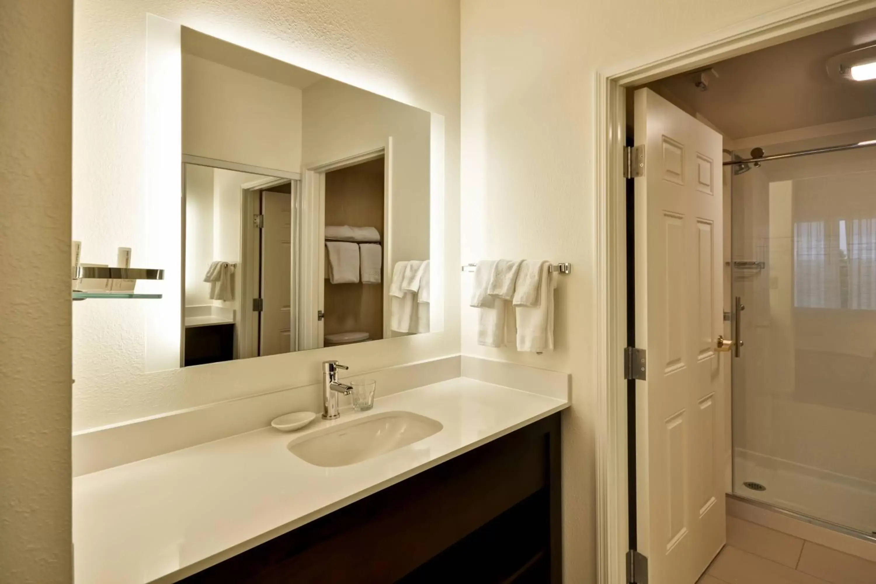 Bathroom in Residence Inn Lexington South Hamburg Place