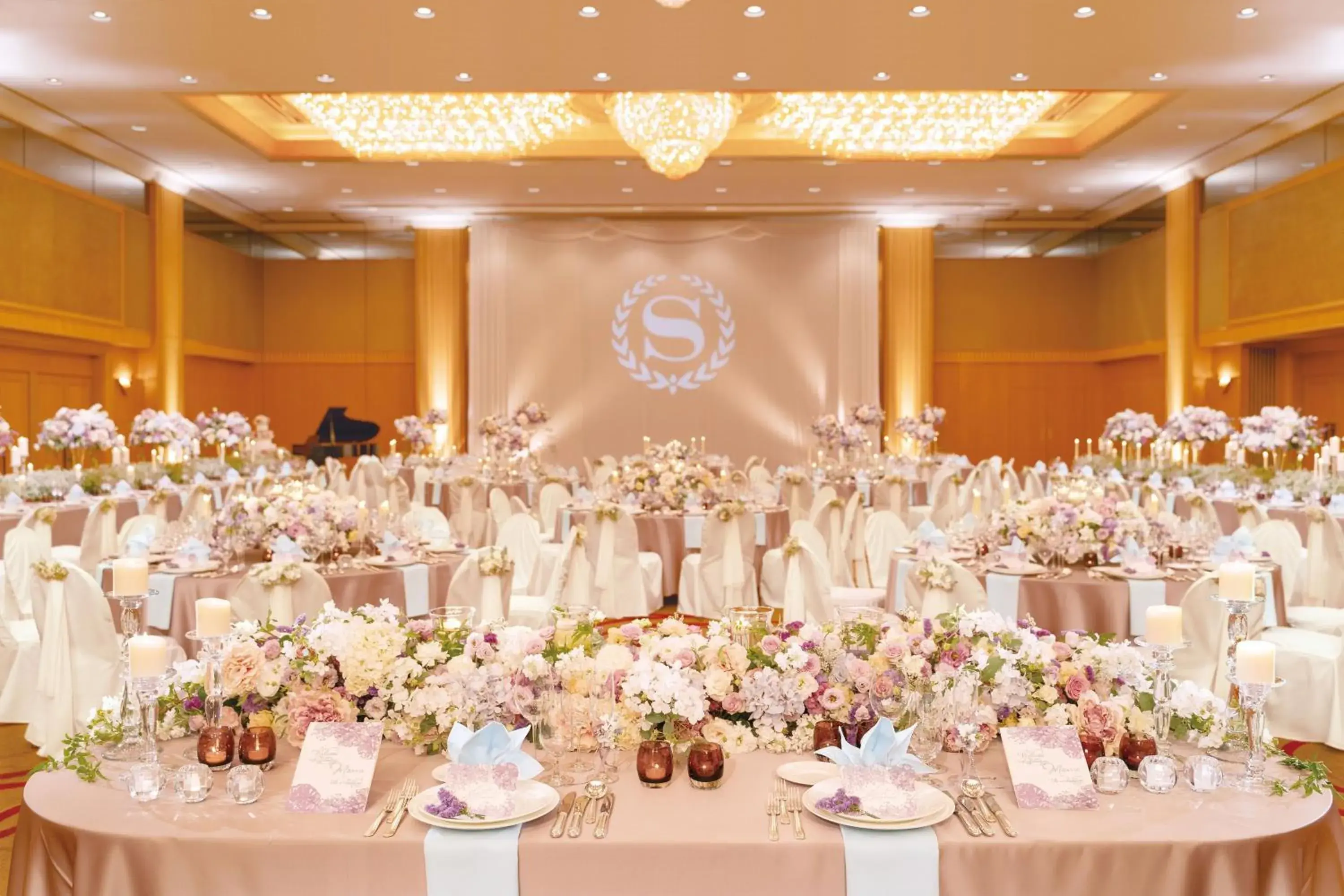 Banquet/Function facilities, Banquet Facilities in Yokohama Bay Sheraton Hotel and Towers