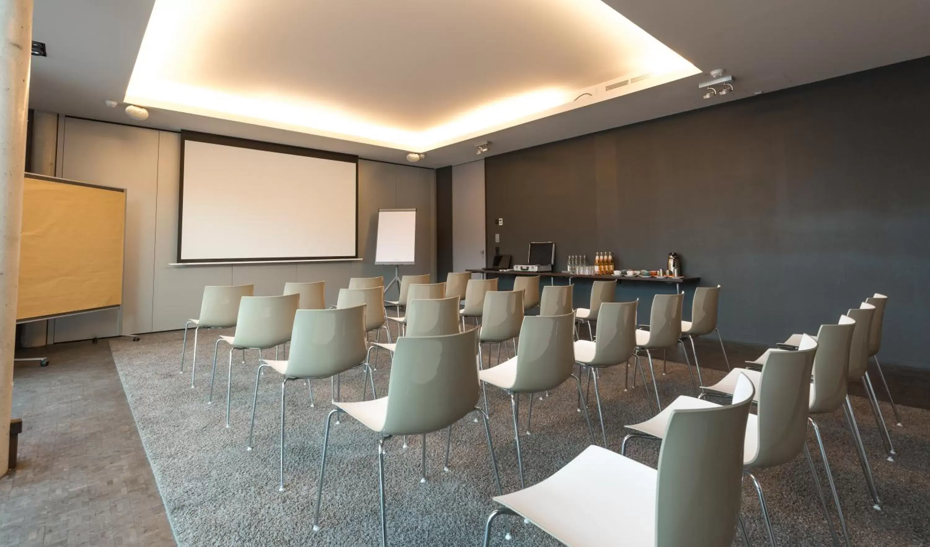 Business facilities in SAKS Urban Design Hotel Kaiserslautern