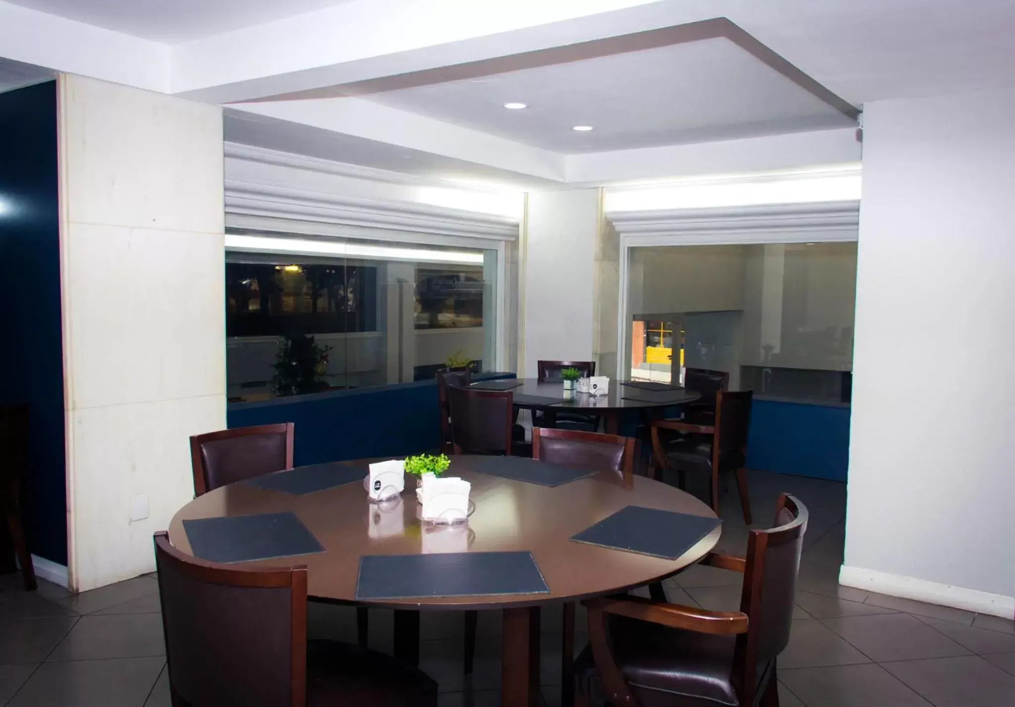 Dining Area in Embaixador Hotel e Centro de Eventos