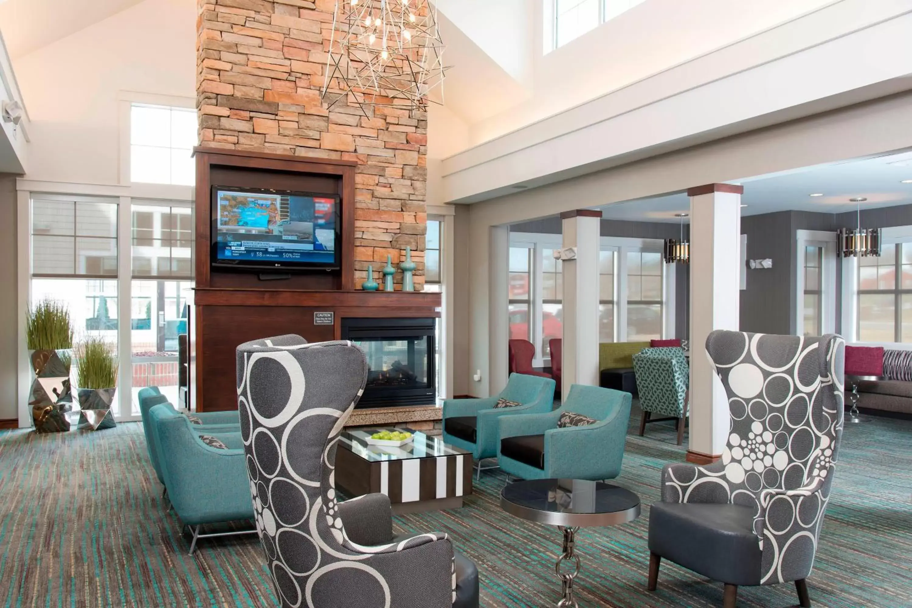 Lobby or reception, Lounge/Bar in Residence Inn Moline Quad Cities