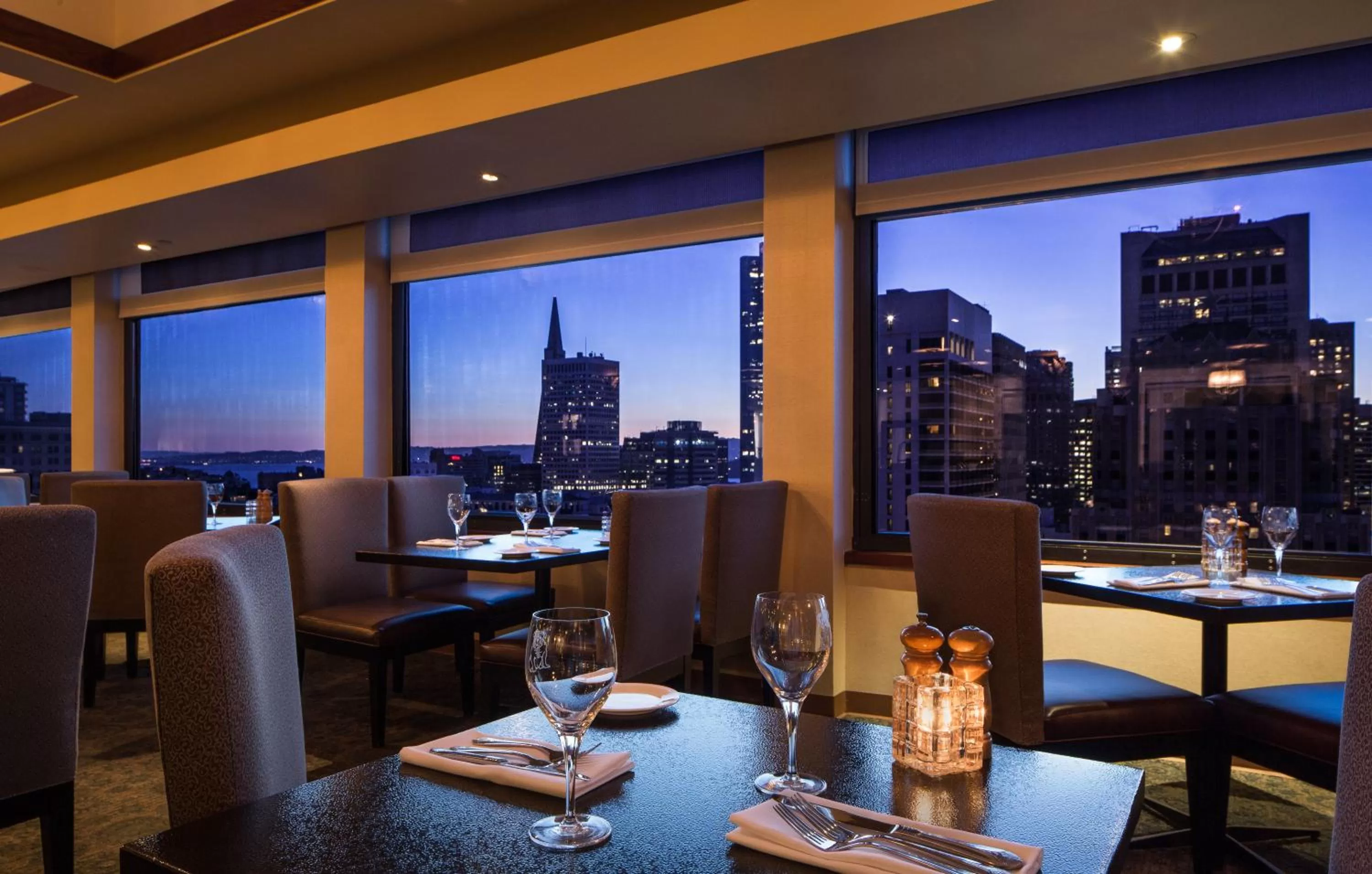 Restaurant/places to eat in Marines' Memorial Club & Hotel Union Square