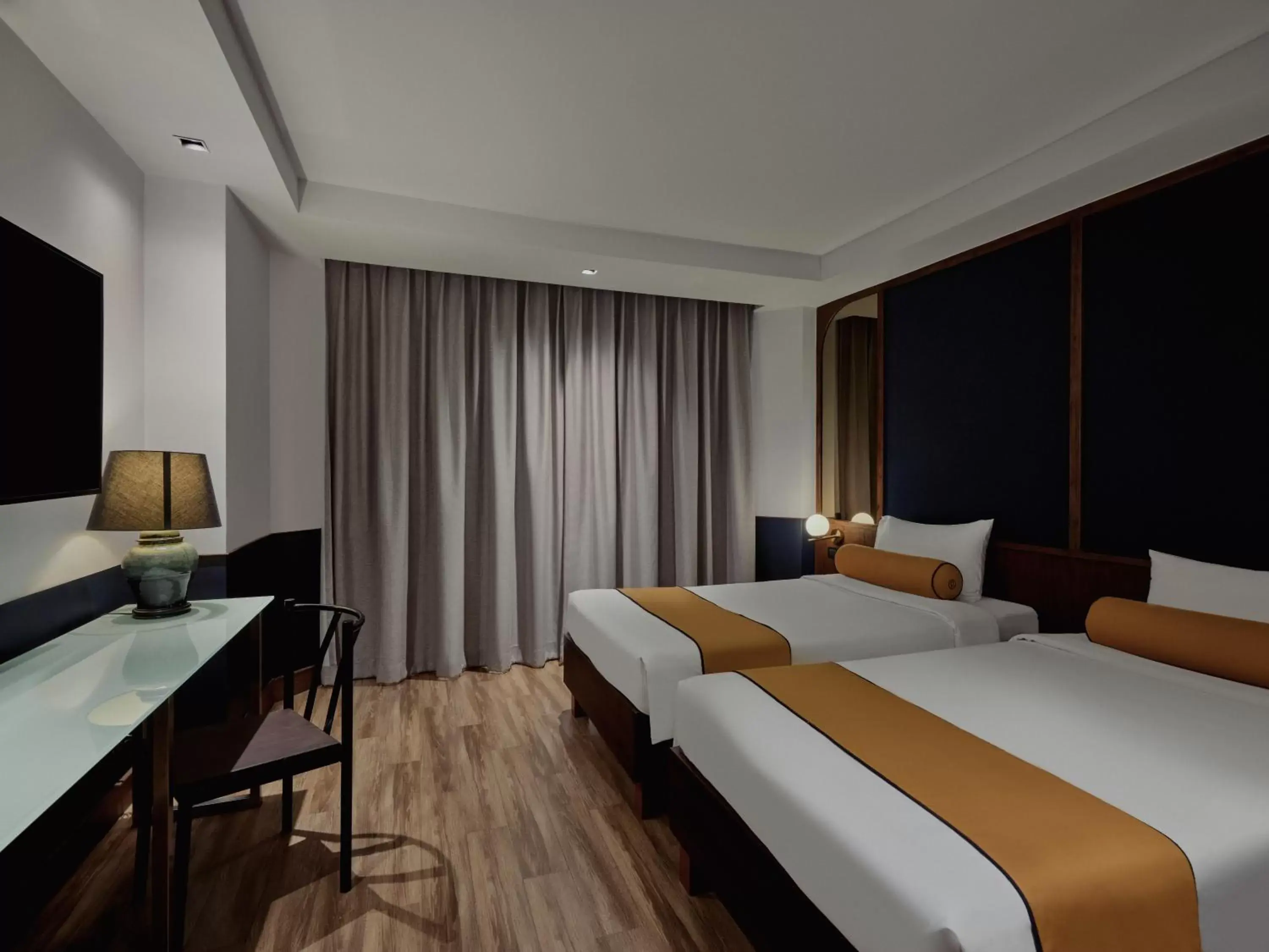Bedroom, Bed in Graph Hotel Bangkok